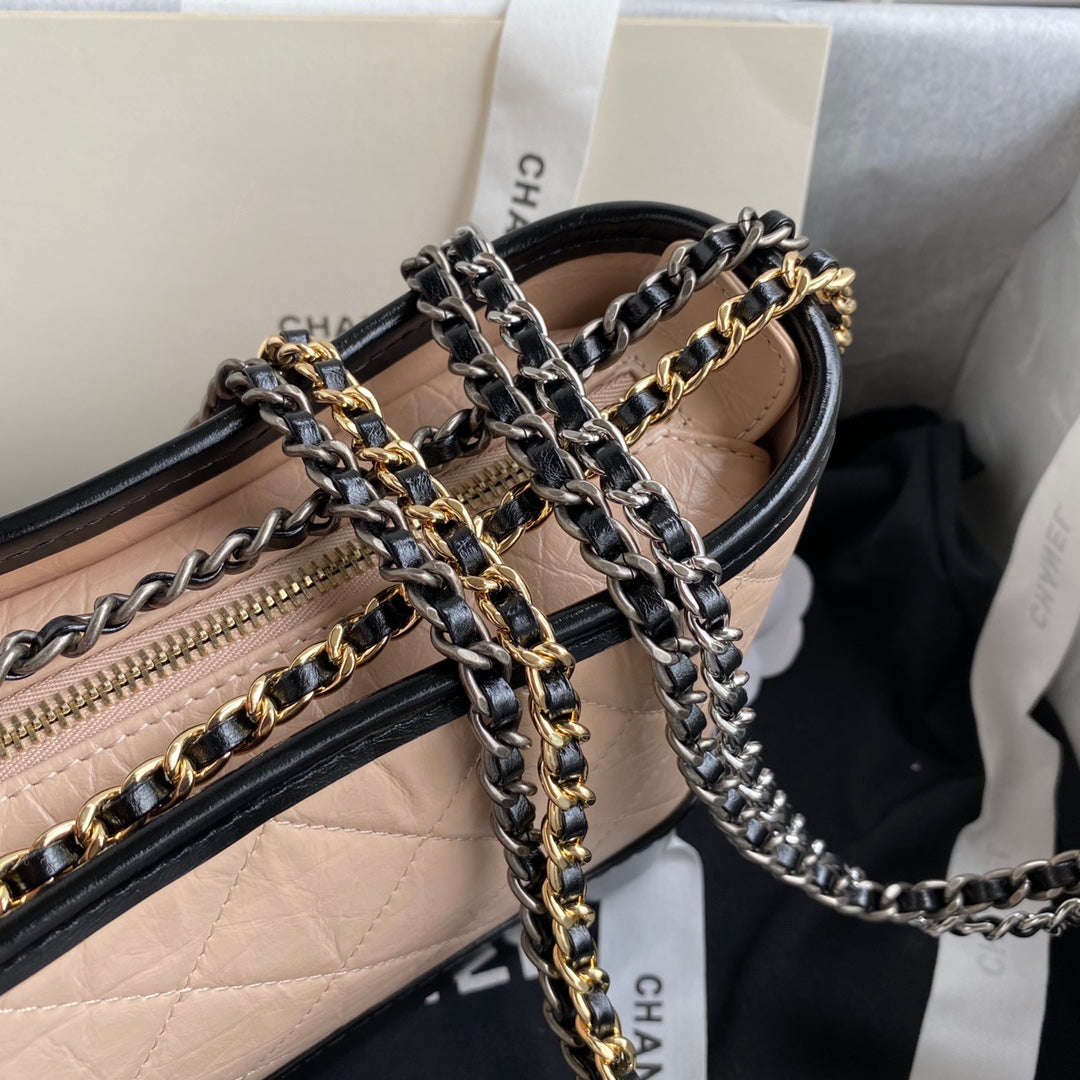 CC GABRIELLE SMALL 20CM HOBO BAG BEIGE BLACK CALFSKIN mysite