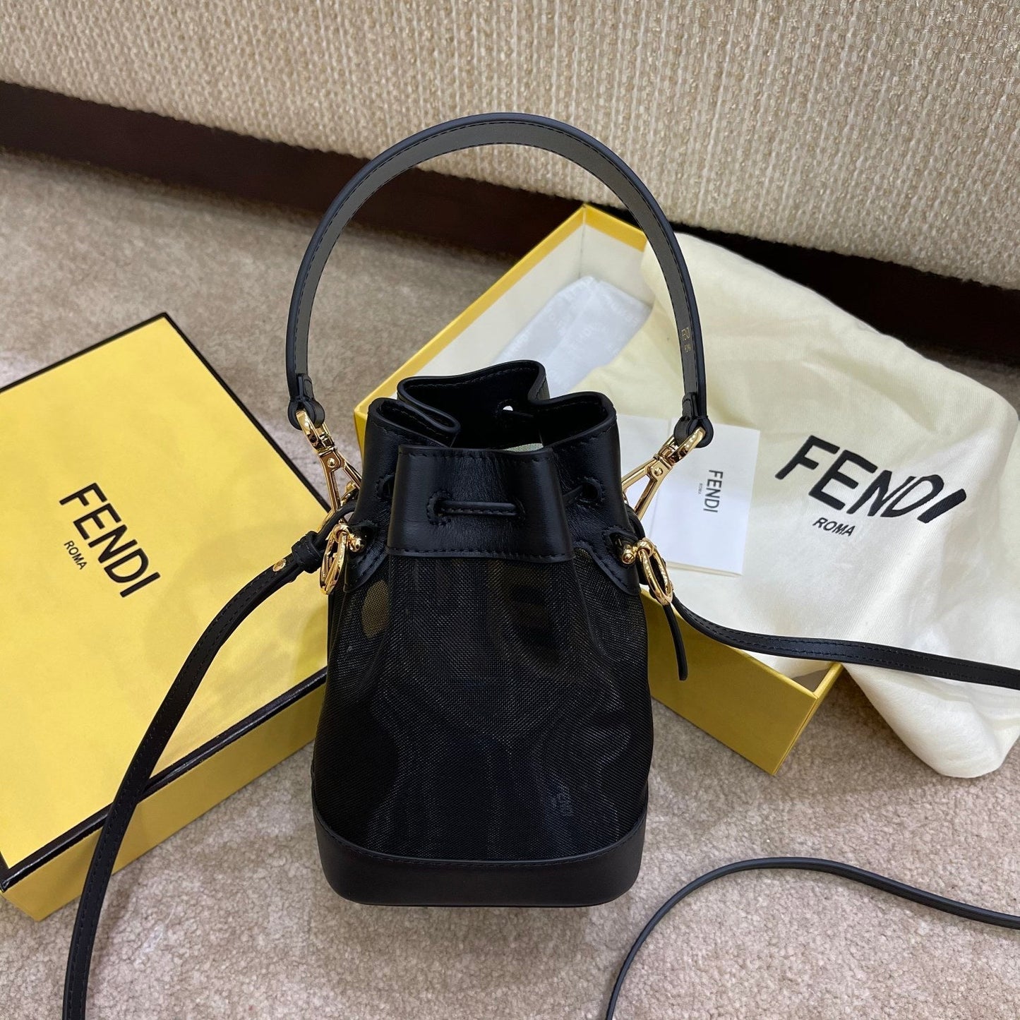 MON TRESOR 18 IN BLACK CALFSKIN AND MESH mysite