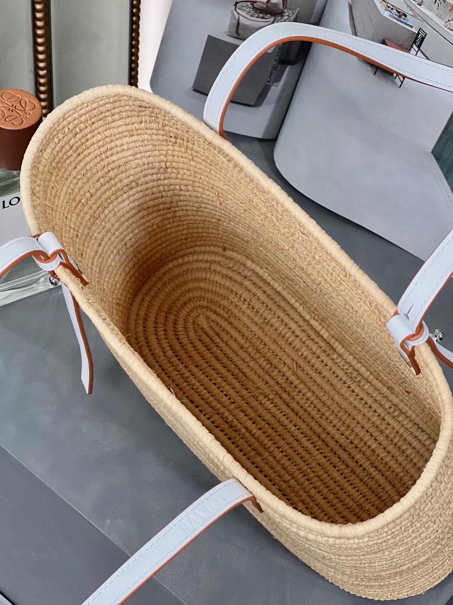 SMALL SQUARE 28 BASKET BAG IN RAFFIA AND WHITE CALFSKIN mysite
