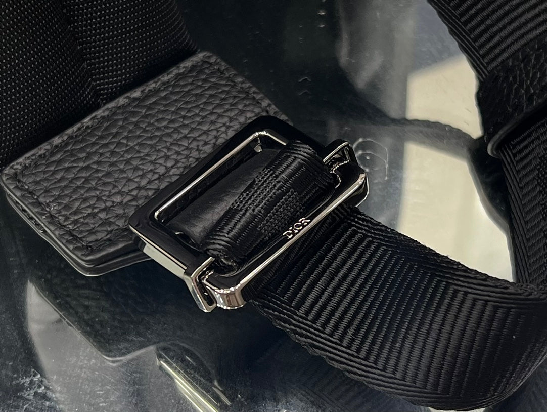 MEDIUM BACKPACK 38 IN BLACK OBLIQUE MIRAGE CALFSKIN mysite