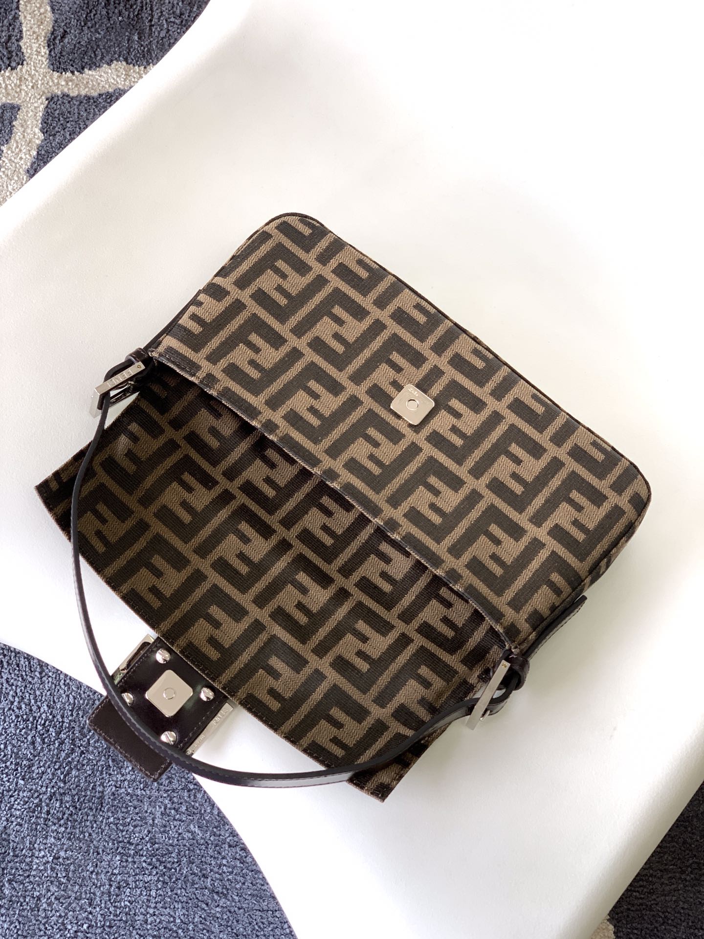 Fend Baguette 27 Shoulder Bag Brown FF Jacquard Fabric Bag Shw mysite