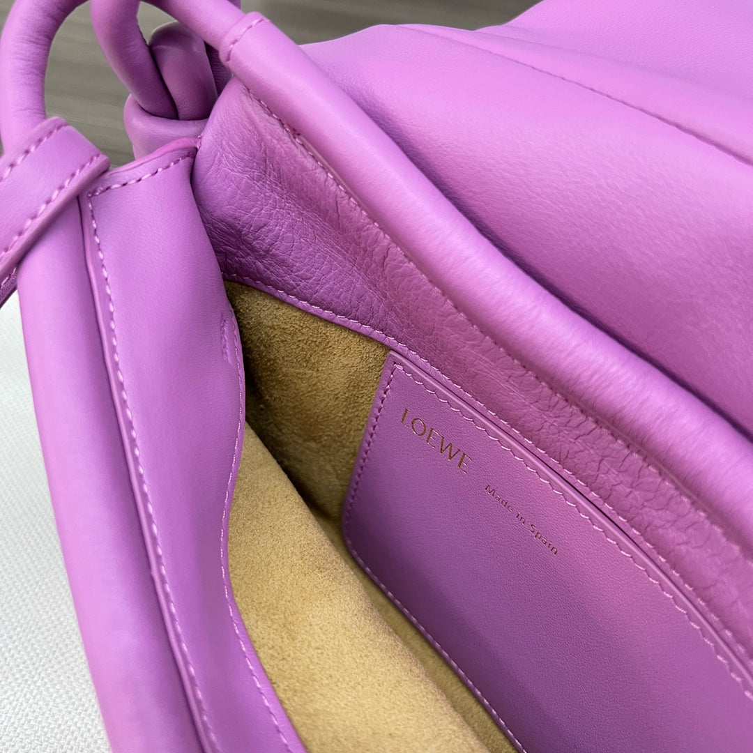 Loew Paseo Shoulder Bag 25cm Light Magenta Cowhide mysite
