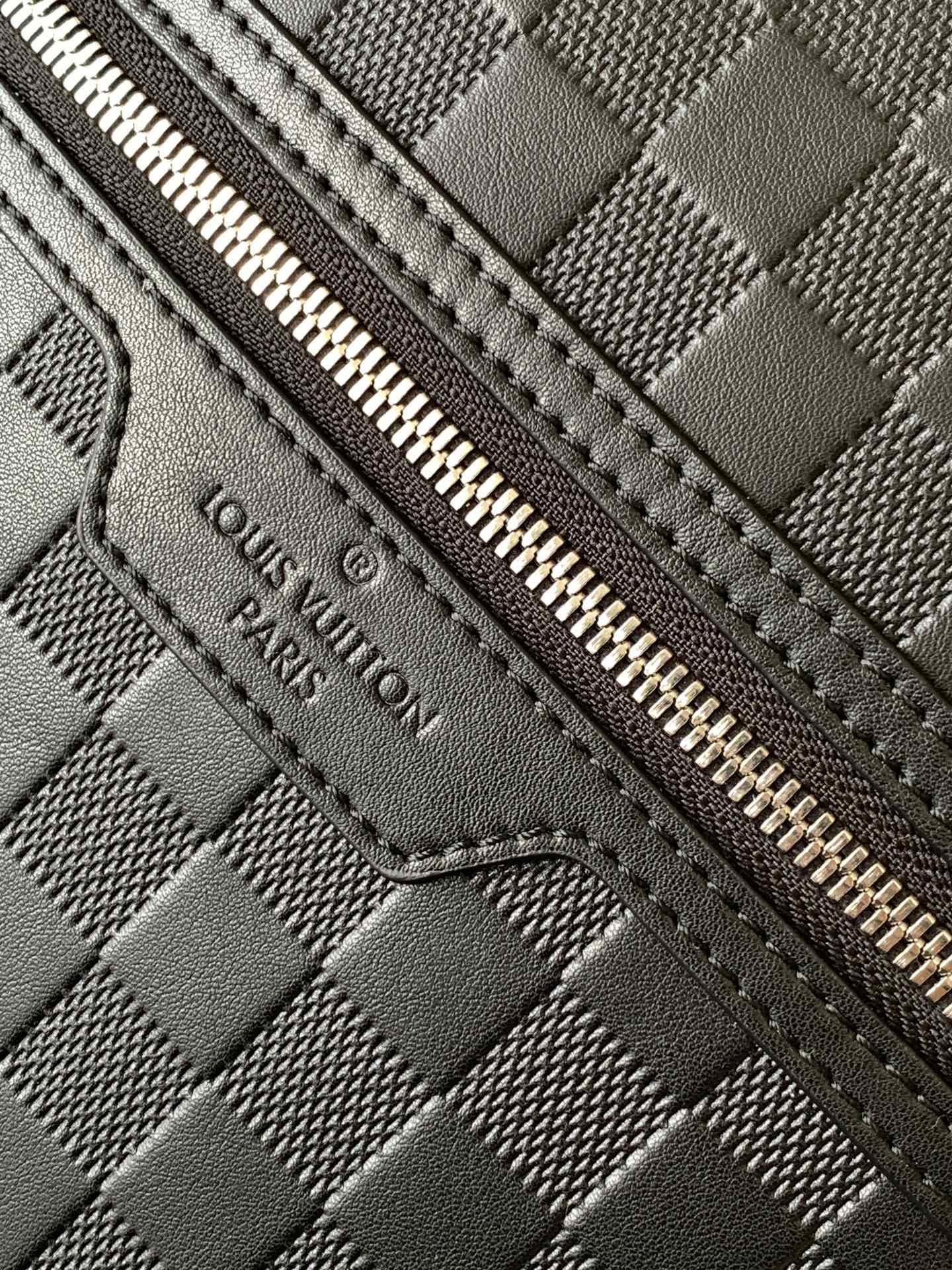 LV Michael Backpack Black Damier Infini Onyx Leather mysite