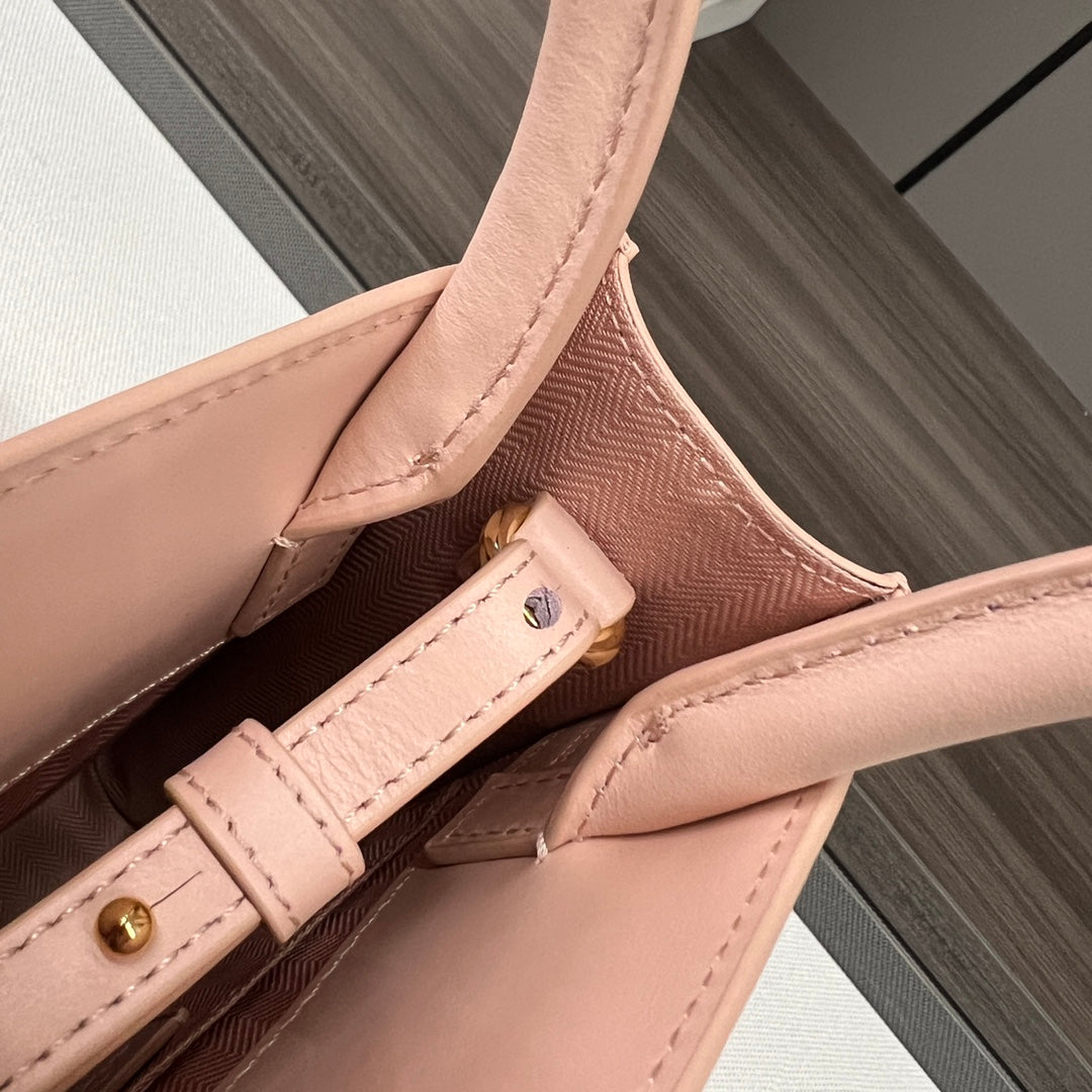 STANDARD A5 TOTE BAG IN PEACH PINK CALFSKIN mysite