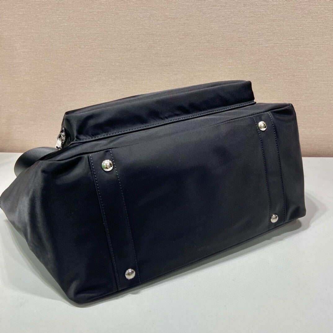 Prada Baby Bag Black Re-nylon mysite