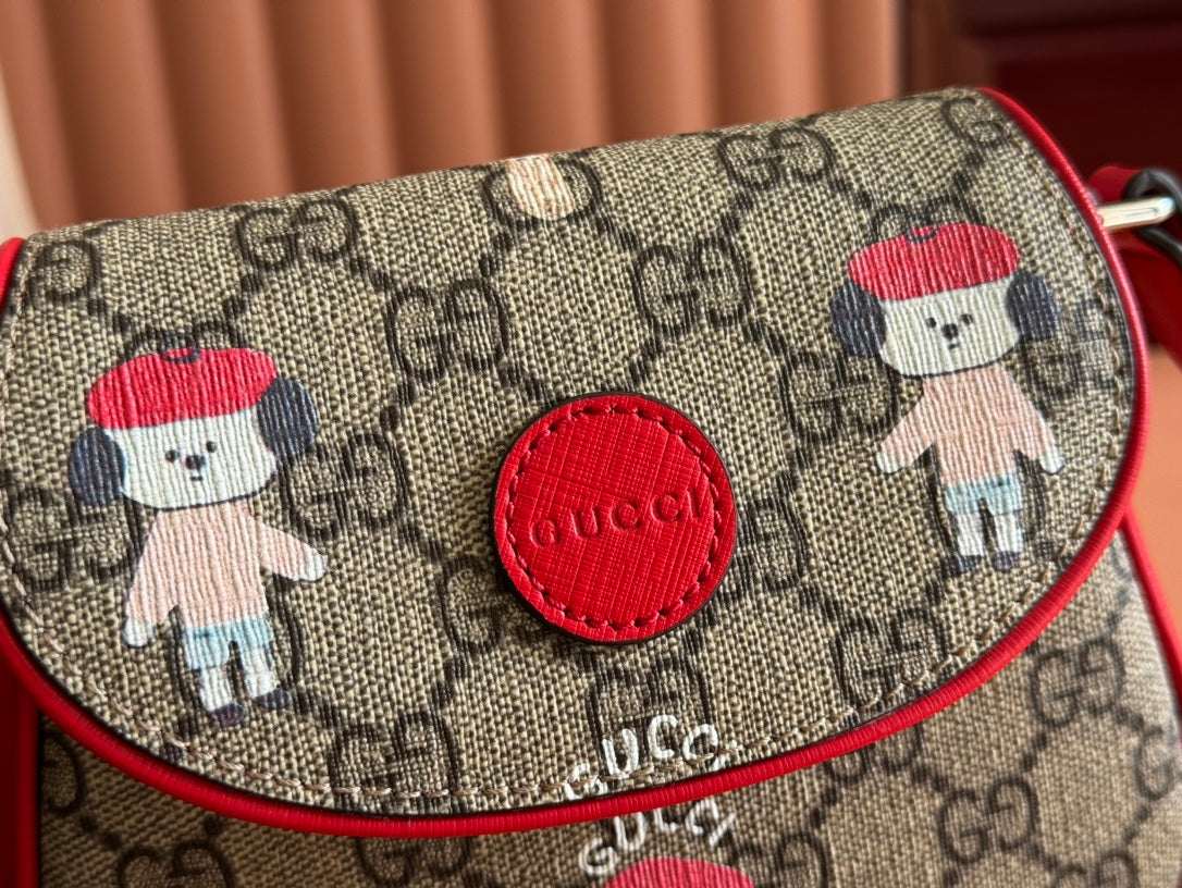 Gucci Dog Print Shoulder Bag White Red Beige Canvas 239661 mysite
