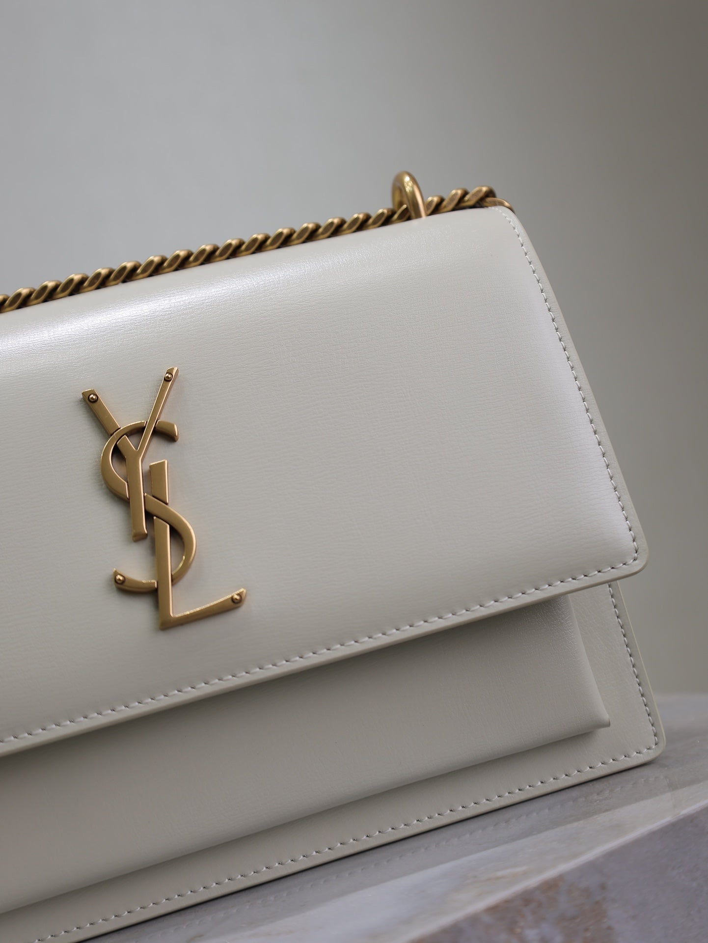YSL Medium Sunset Shoulder Bag 22cm White Cowhide mysite