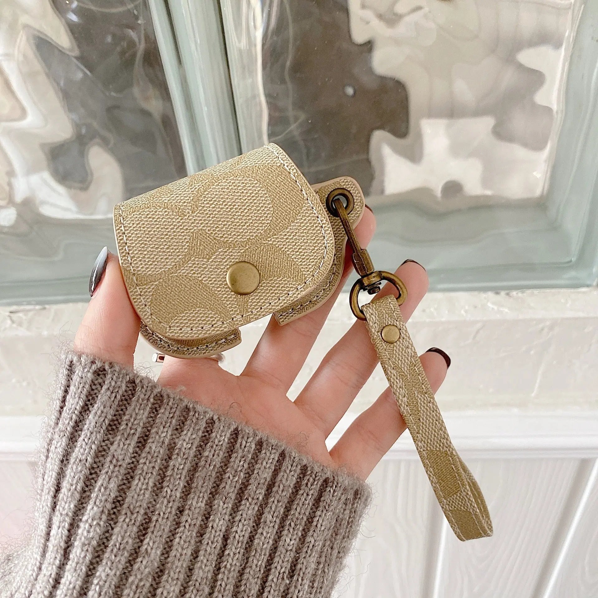 Leather Coach AirPods Pro Case White-CC231215 mysite