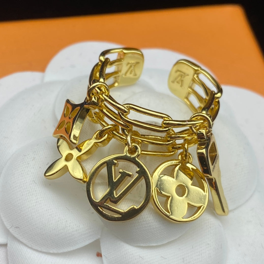 Classic Key Monogram Pendant Rings-s mysite