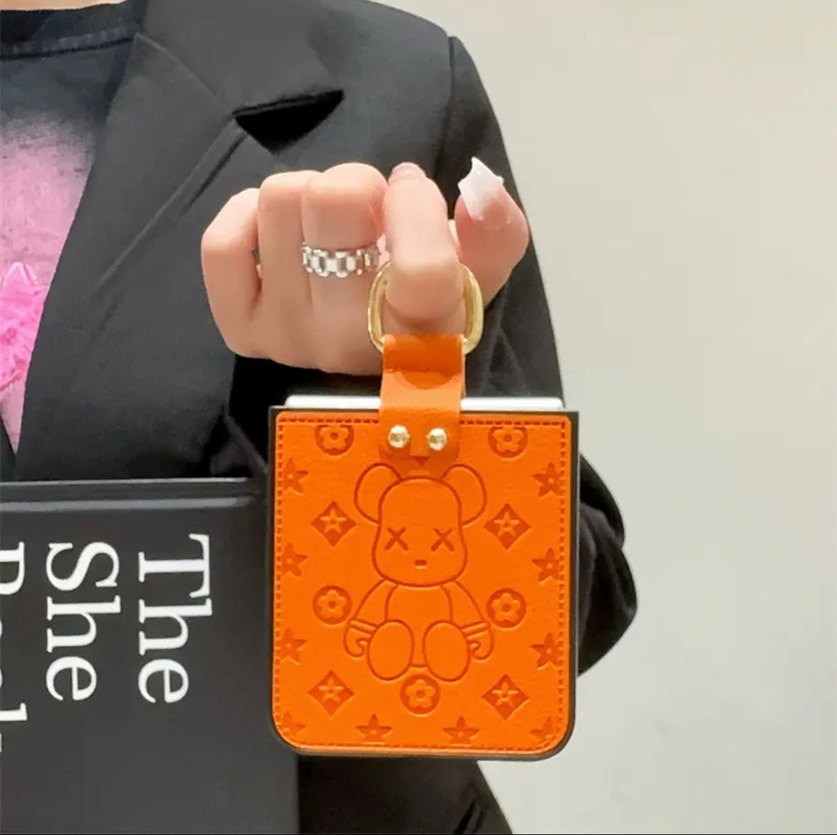 "Samsung Z Flip series leather folding anti-fall mobile phone case, with finger ring buckle design"s mysite