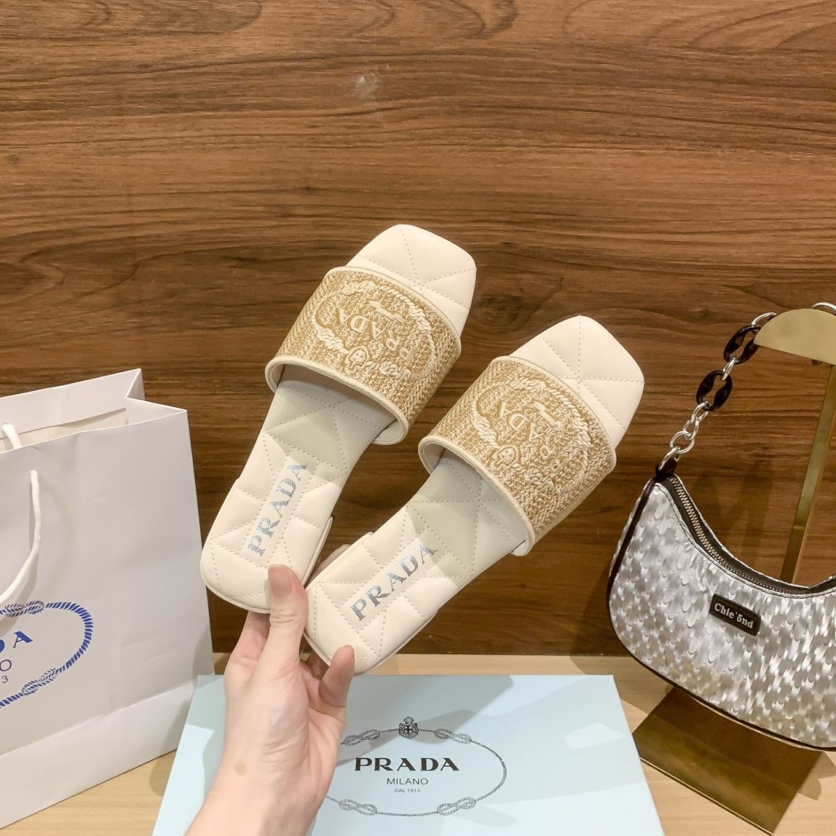 Letter Embroidery Flat Slippers-1 mysite