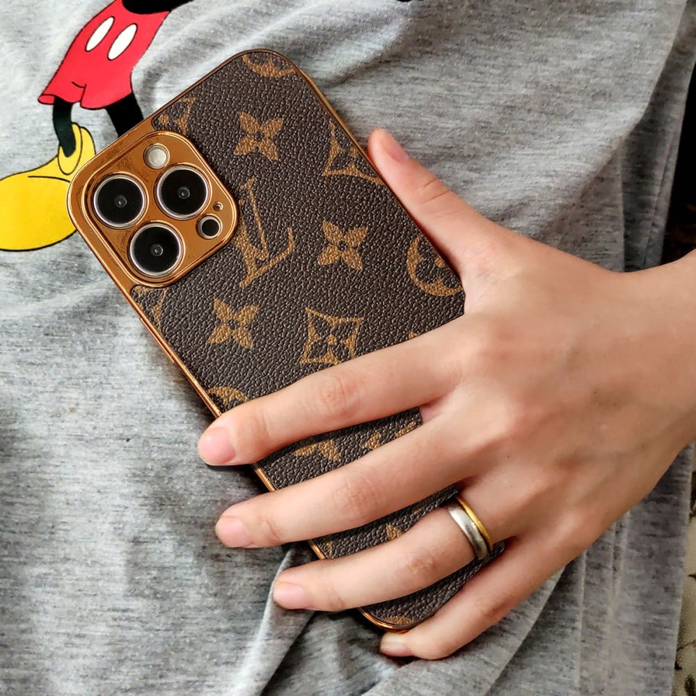 SOFT LUXURY IPHONE CASE WITH GOLDEN BORDERs mysite