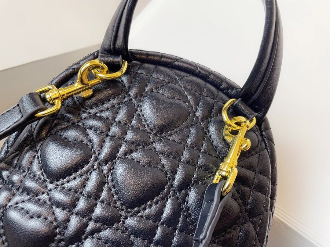 SMALL BACKPACK BLACK CANNAGE LAMBSKIN mysite