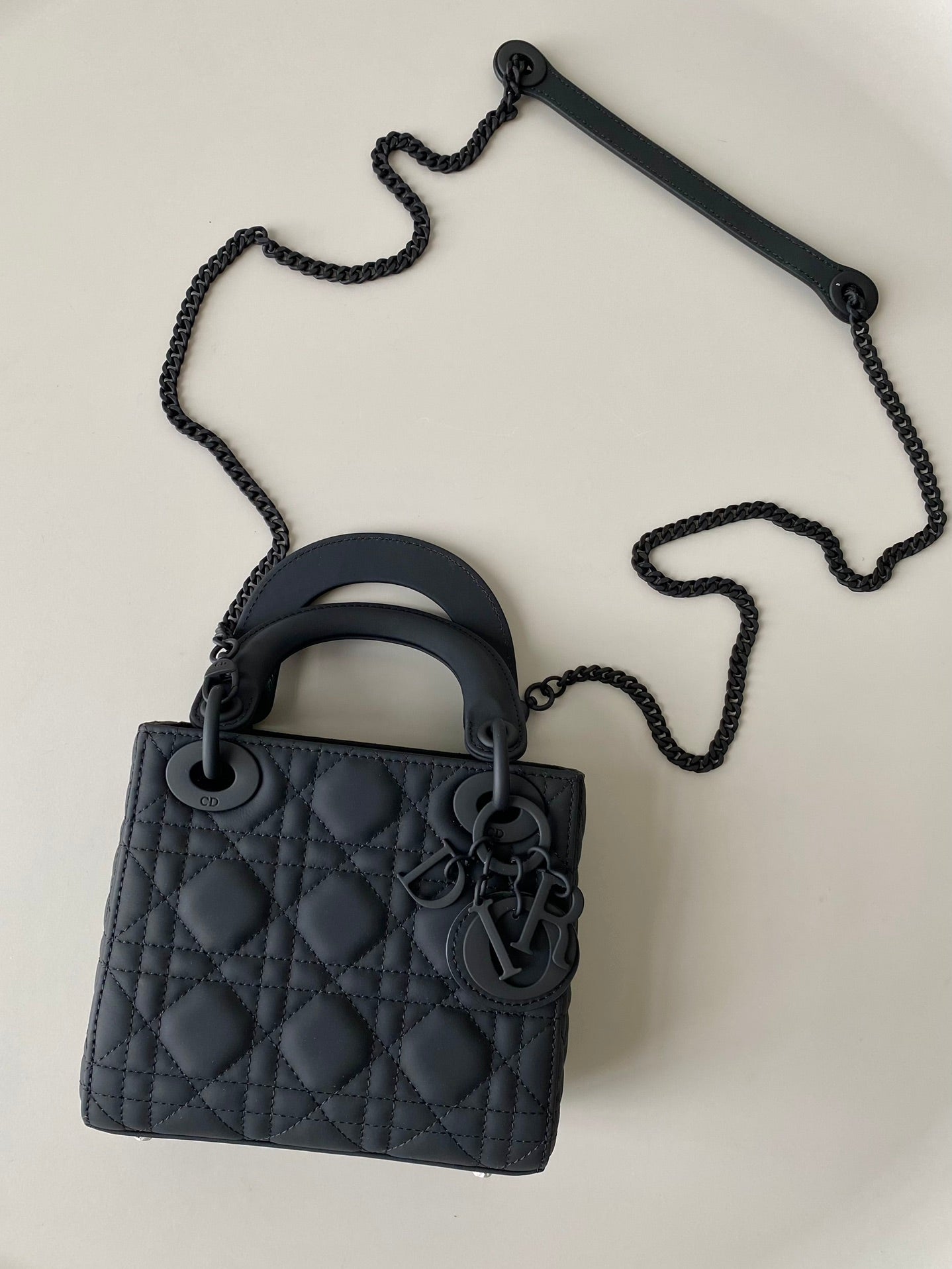 MINI LADY 17 MY ABC ALL BLACK LAMBSKIN mysite