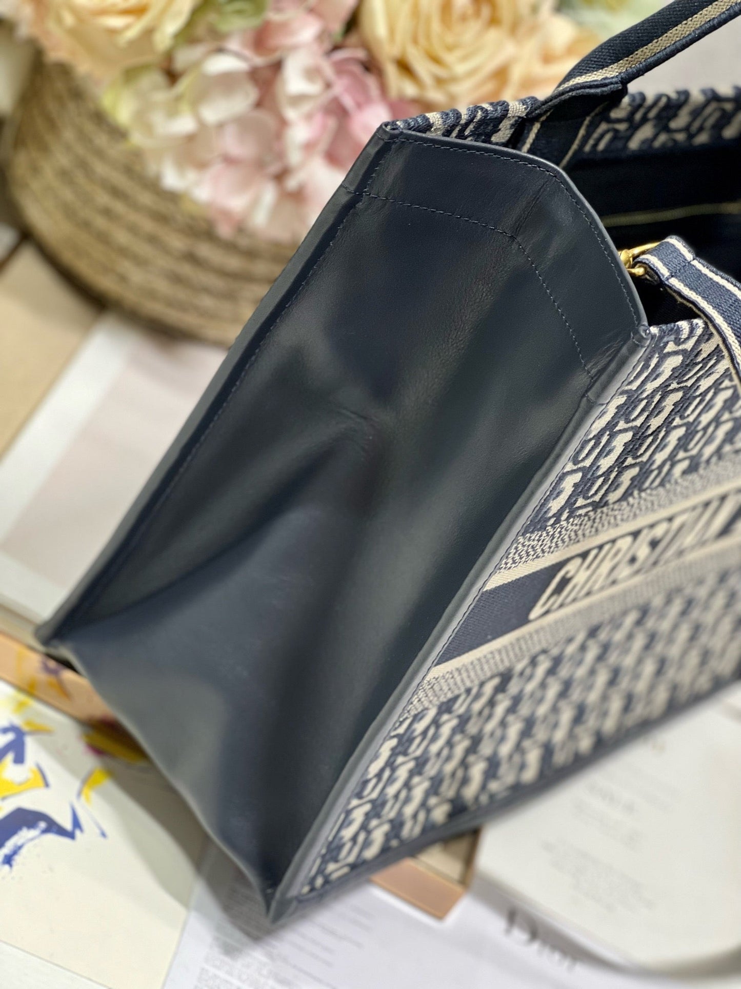 CD MEDIUM BOOK TOTE 36 BLUE OBLIQUE EMBROIDERY mysite