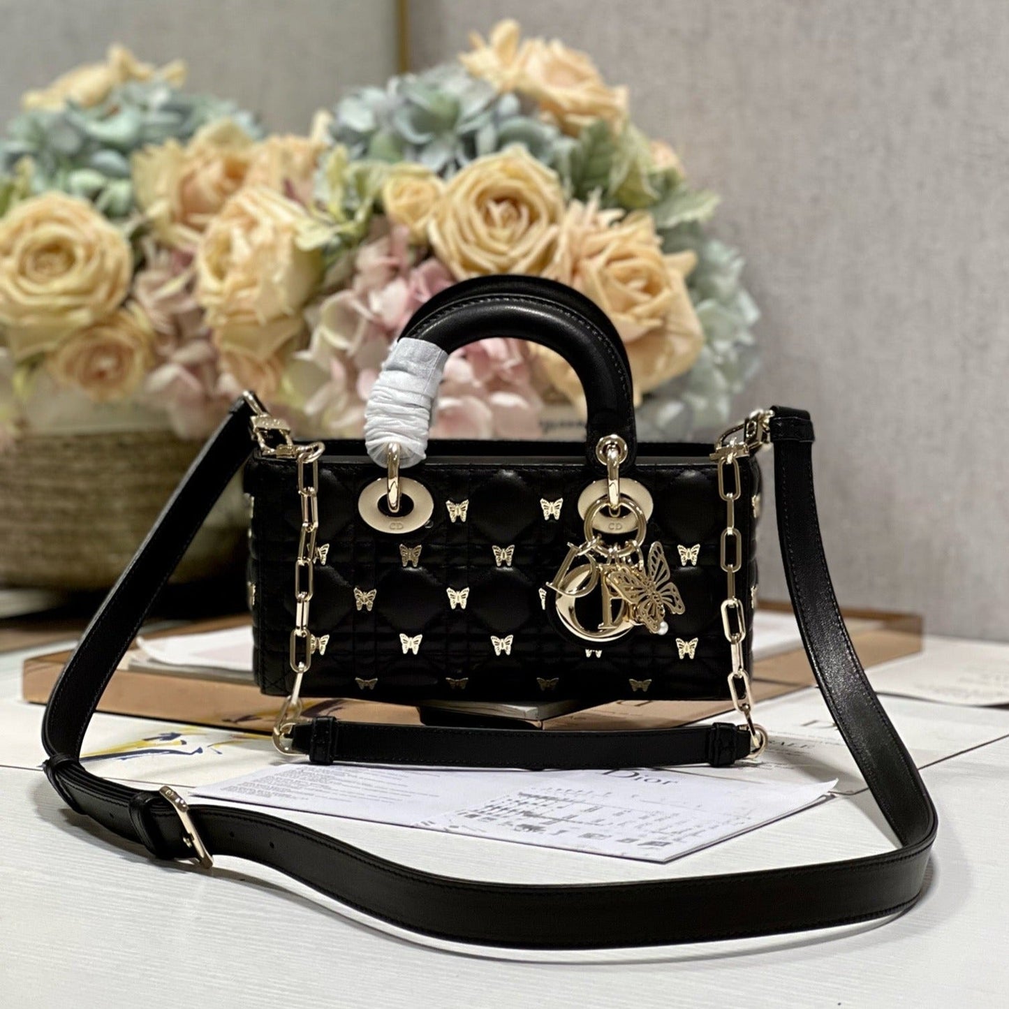 SMALL LADY D-JOY 22 BUTTERFLY STUD BLACK LAMBSKIN mysite