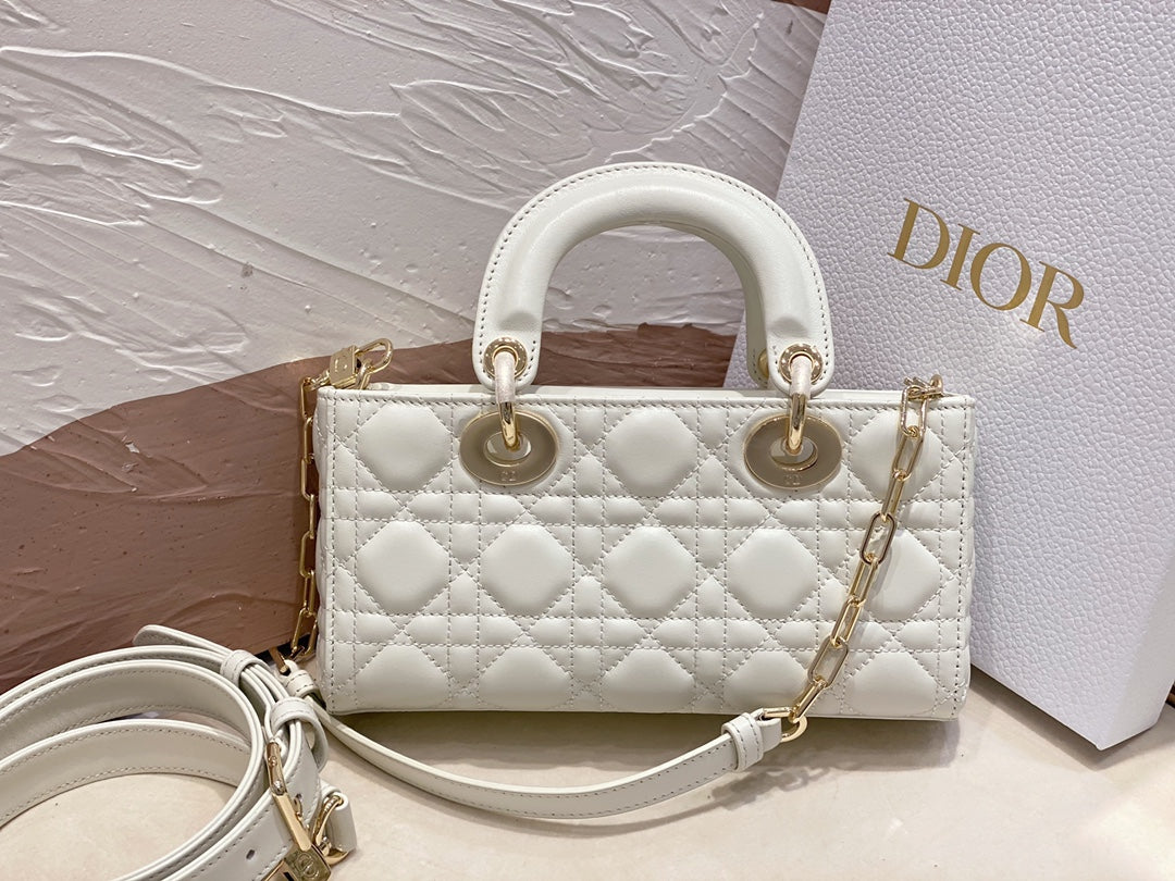 SMALL LADY D-JOY 22 WHITE SHEEPSKIN mysite