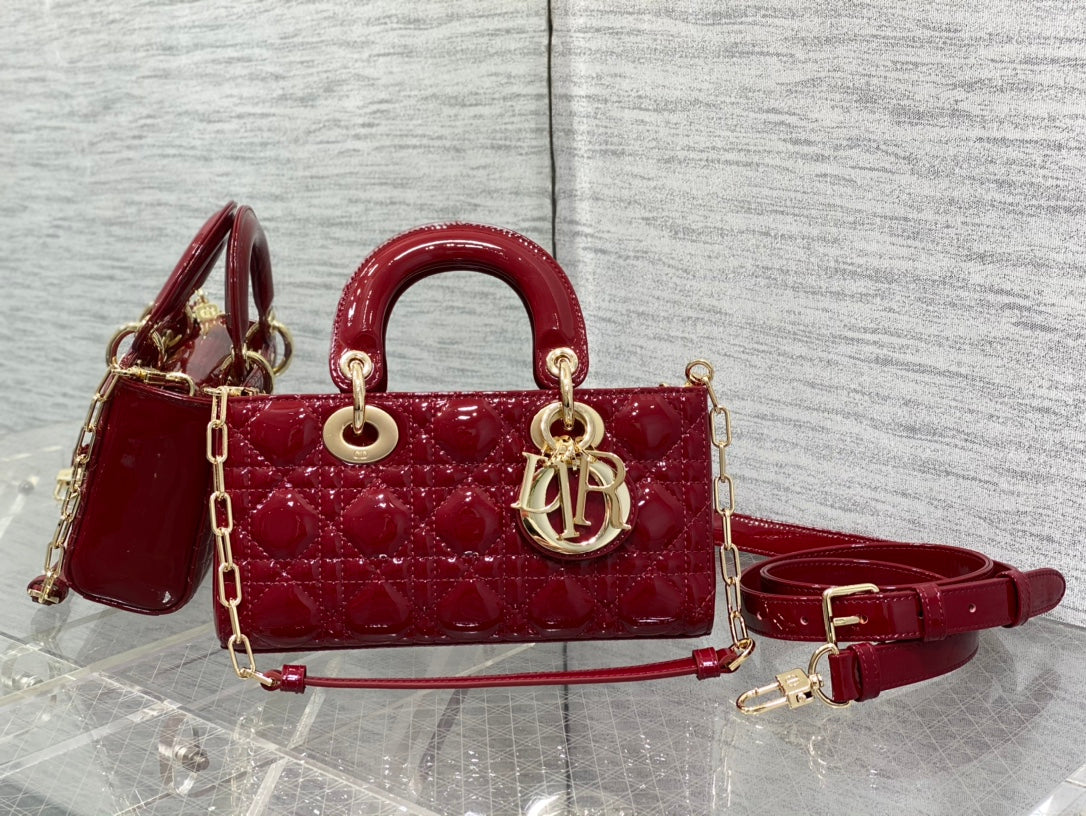 SMALL LADY D-JOY 22 RED PATENT CALFSKIN mysite