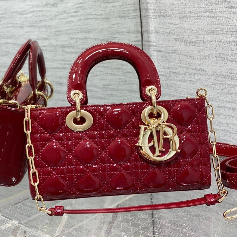 SMALL LADY D-JOY 22 RED PATENT CALFSKIN mysite