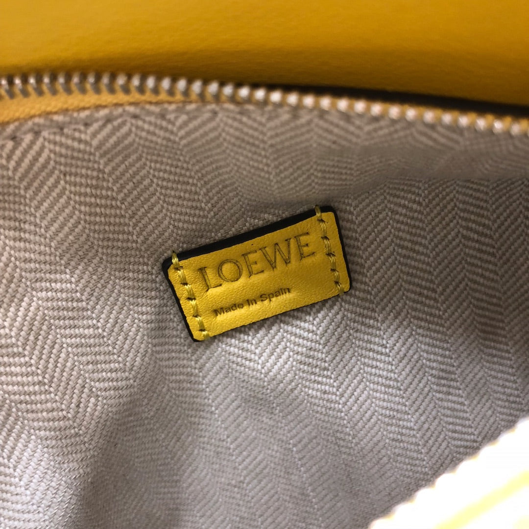 LOE MINI 18 PUZZLE BAG IN YELLOW CALFSKIN mysite