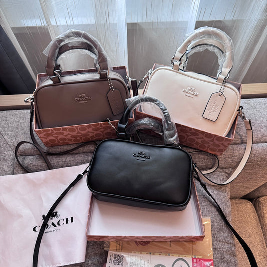 Elegant Leather Handbag: A Touch of Light Luxury mysite