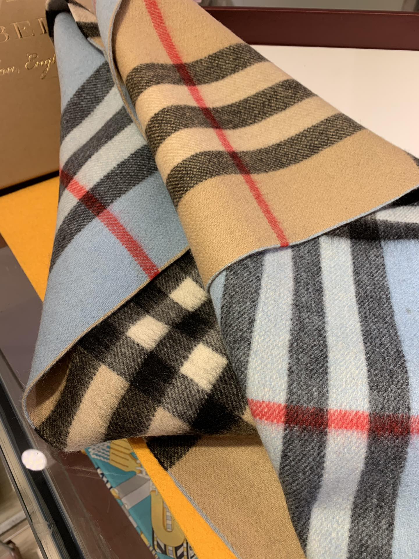LONG SCARF 250 CM IN SKY BLUE AND BEIGE CASHMERE 410472 mysite