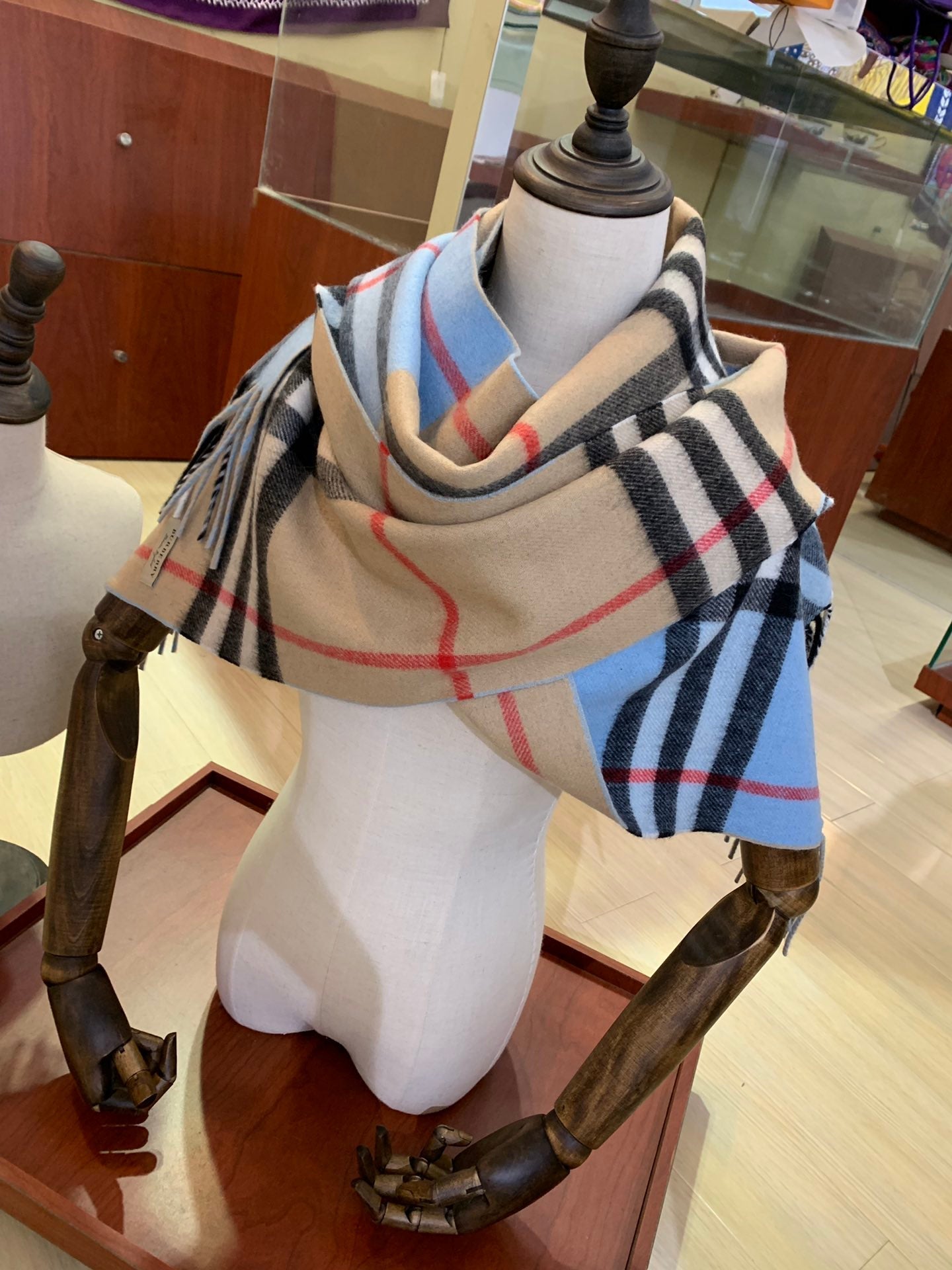 LONG SCARF 250 CM IN SKY BLUE AND BEIGE CASHMERE 410472 mysite