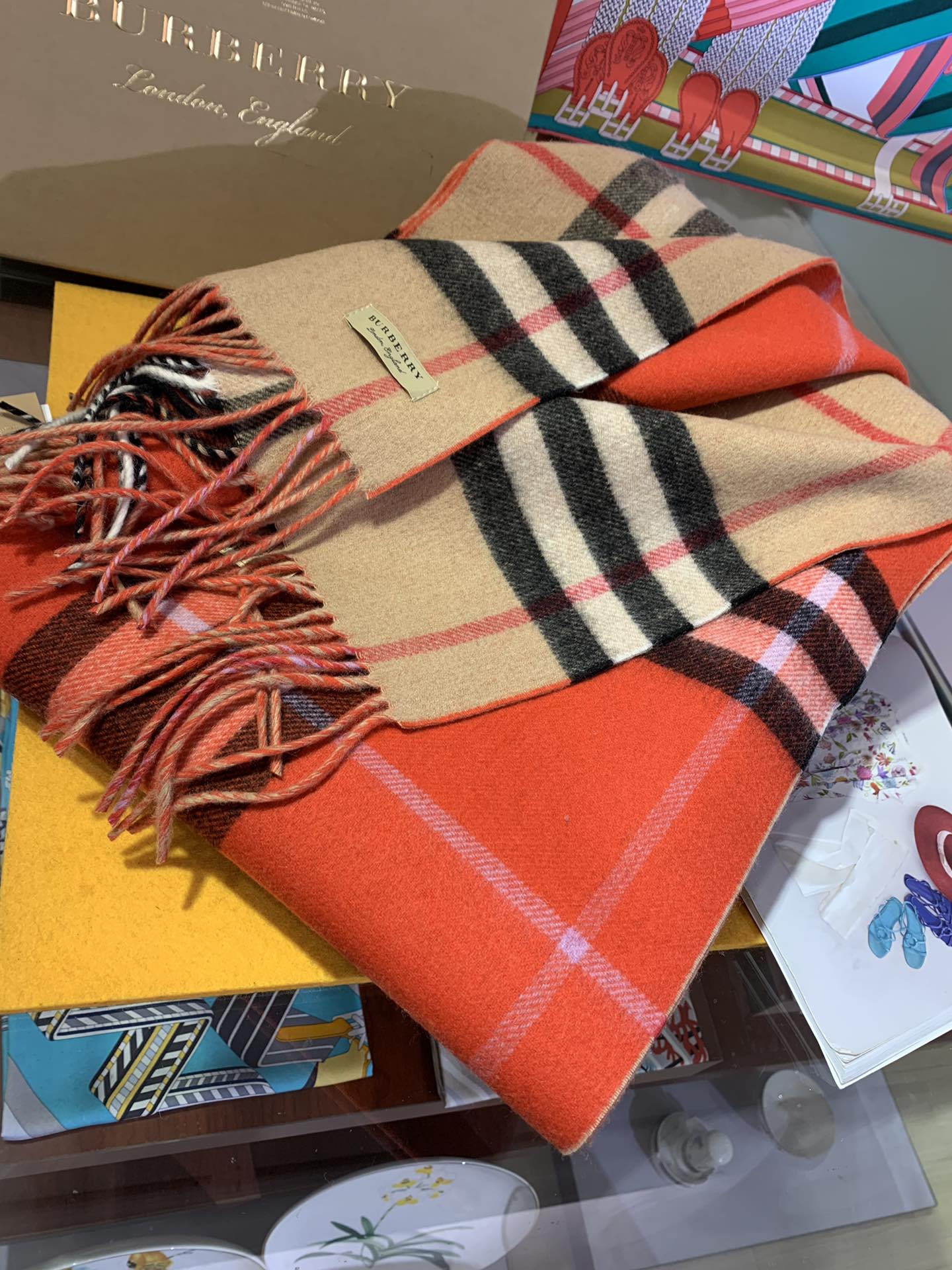 LONG SCARF 250 CM IN TIGER ORANGE AND BEIGE CASHMERE 410473 mysite