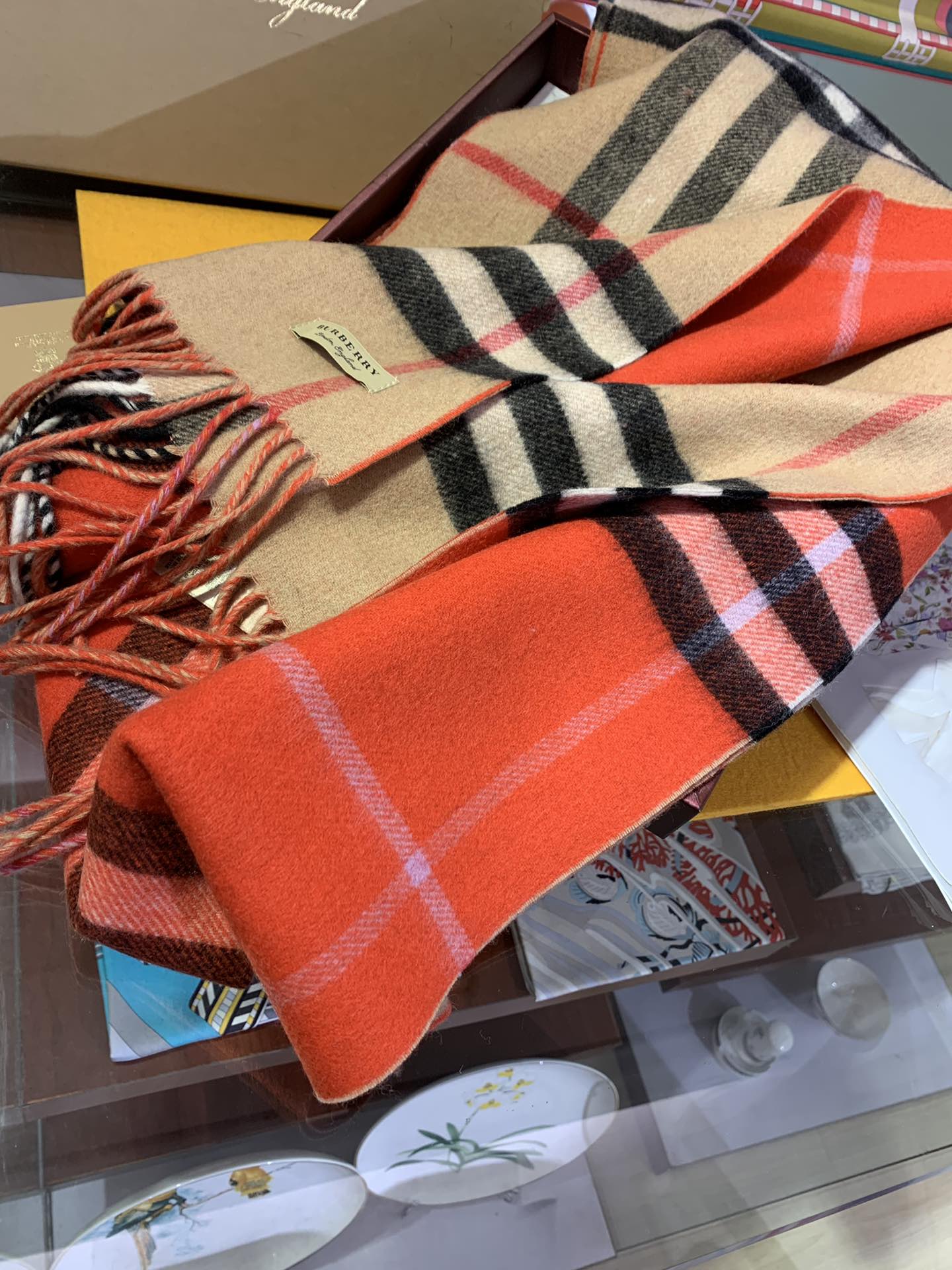 LONG SCARF 250 CM IN TIGER ORANGE AND BEIGE CASHMERE 410473 mysite