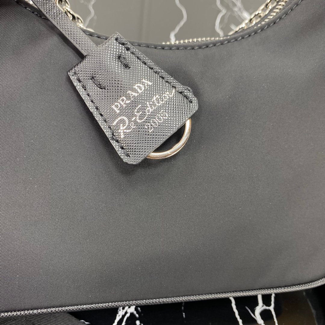 PRA HOBO 22 BAG IN BLACK RE-NYLON mysite