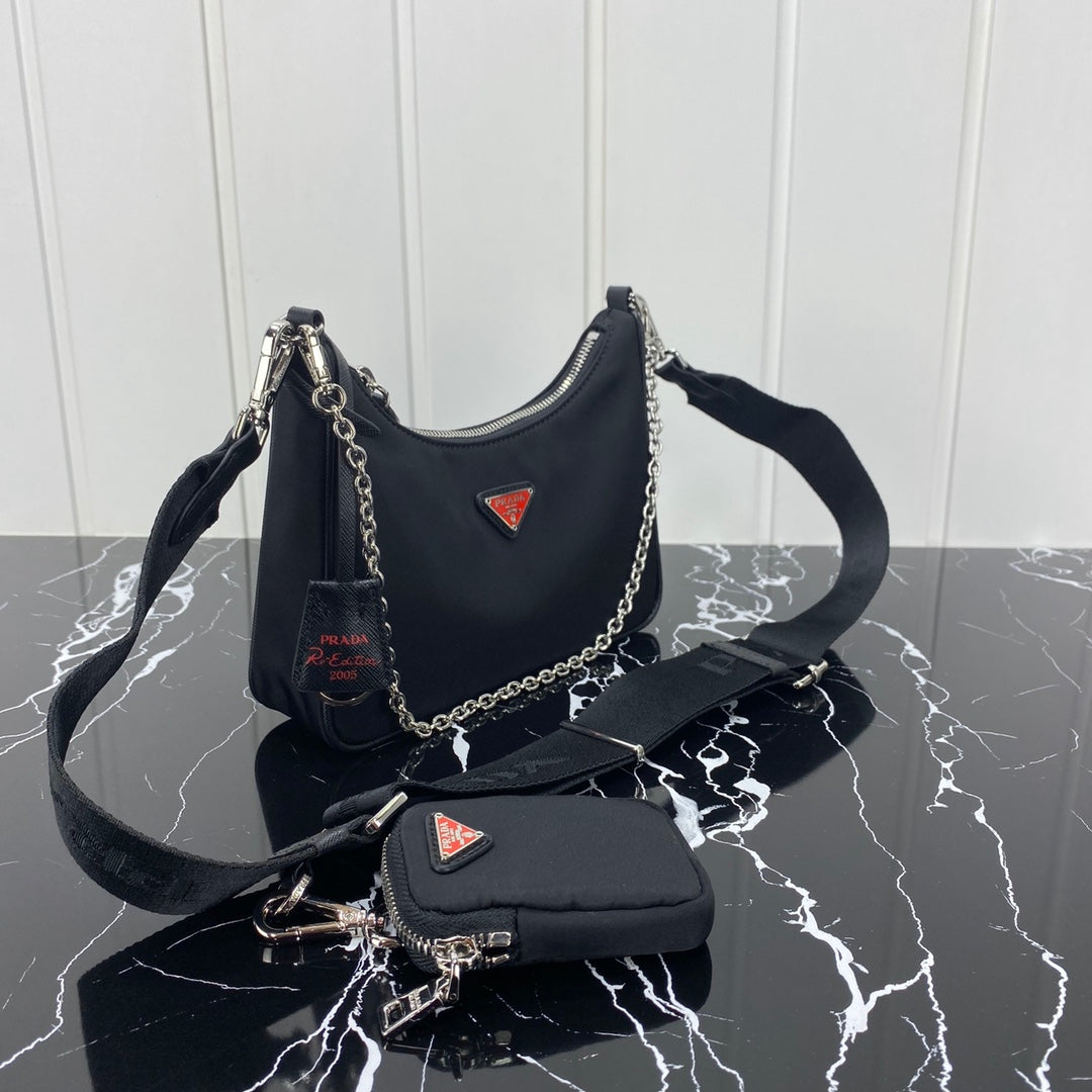 PRA HOBO 22 BAG IN BLACK RE-NYLON WITH RED LOGO mysite