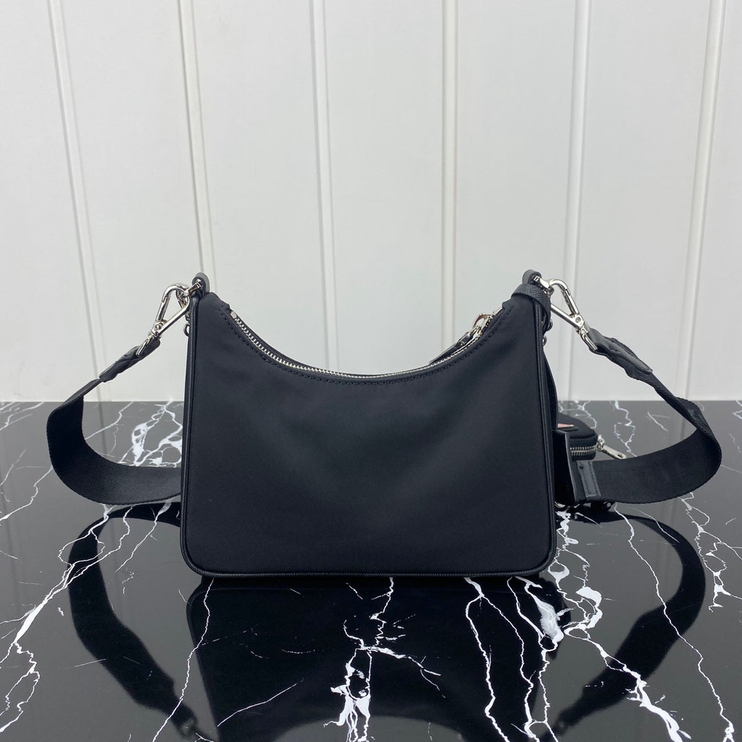 PRA HOBO 22 BAG IN BLACK RE-NYLON WITH RED LOGO mysite