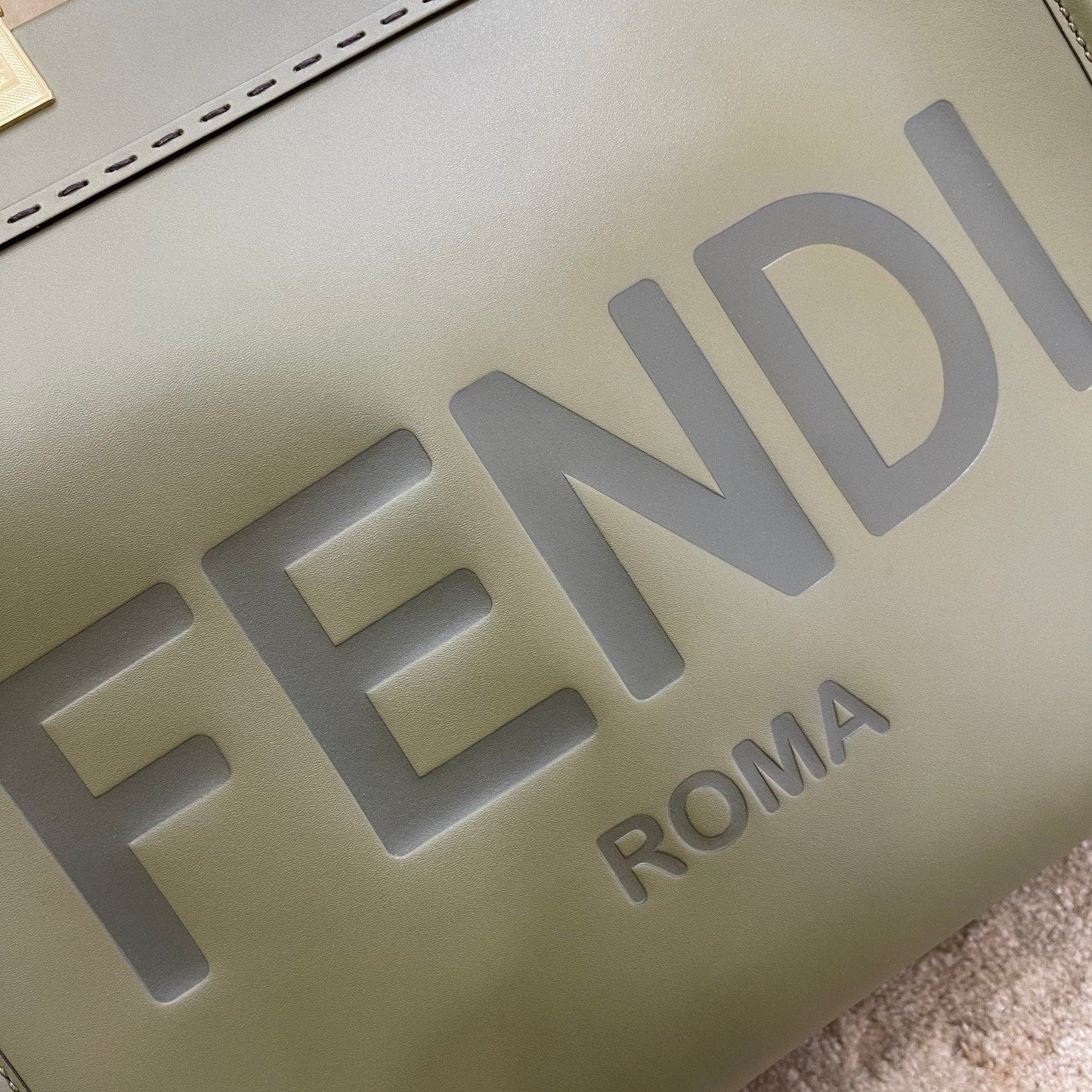 SHINE LARGE 35 TOTE IN OLIVE GREEN CALFSKIN mysite
