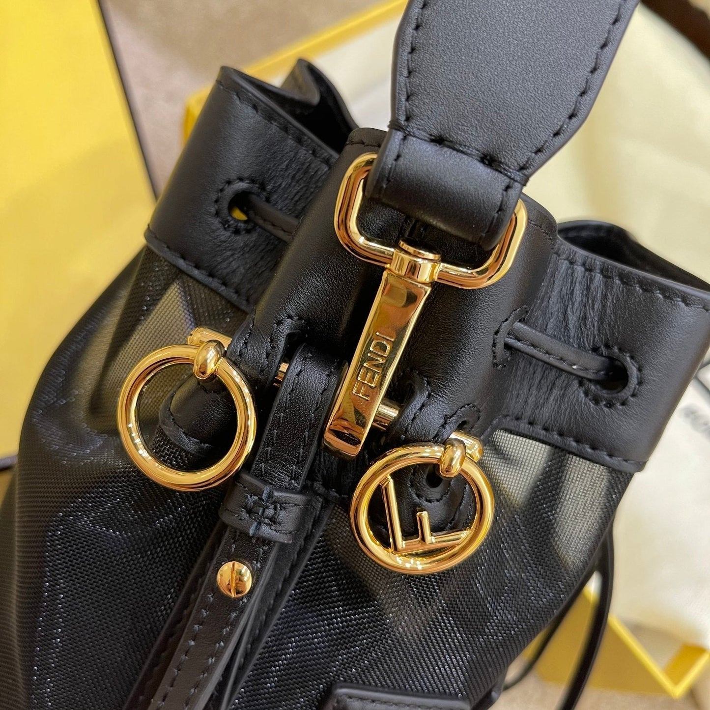MON TRESOR 18 IN BLACK CALFSKIN AND MESH mysite