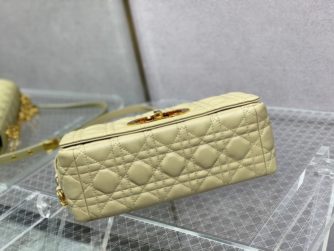 medium caro 25.5 light yellow calfskin mysite