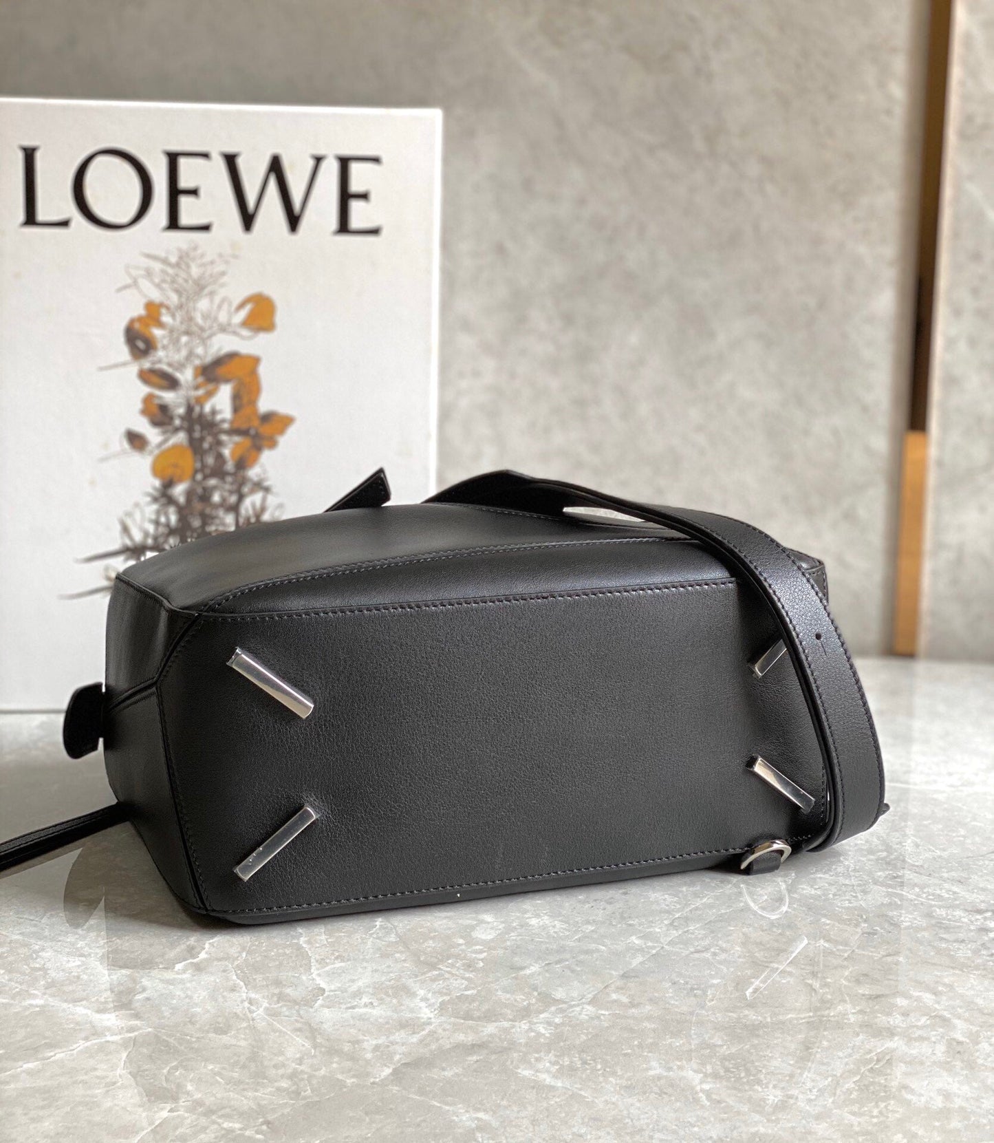 MEDIUM 29 PUZZLE BAG IN BLACK SOFT GRAINED CALFSKIN mysite