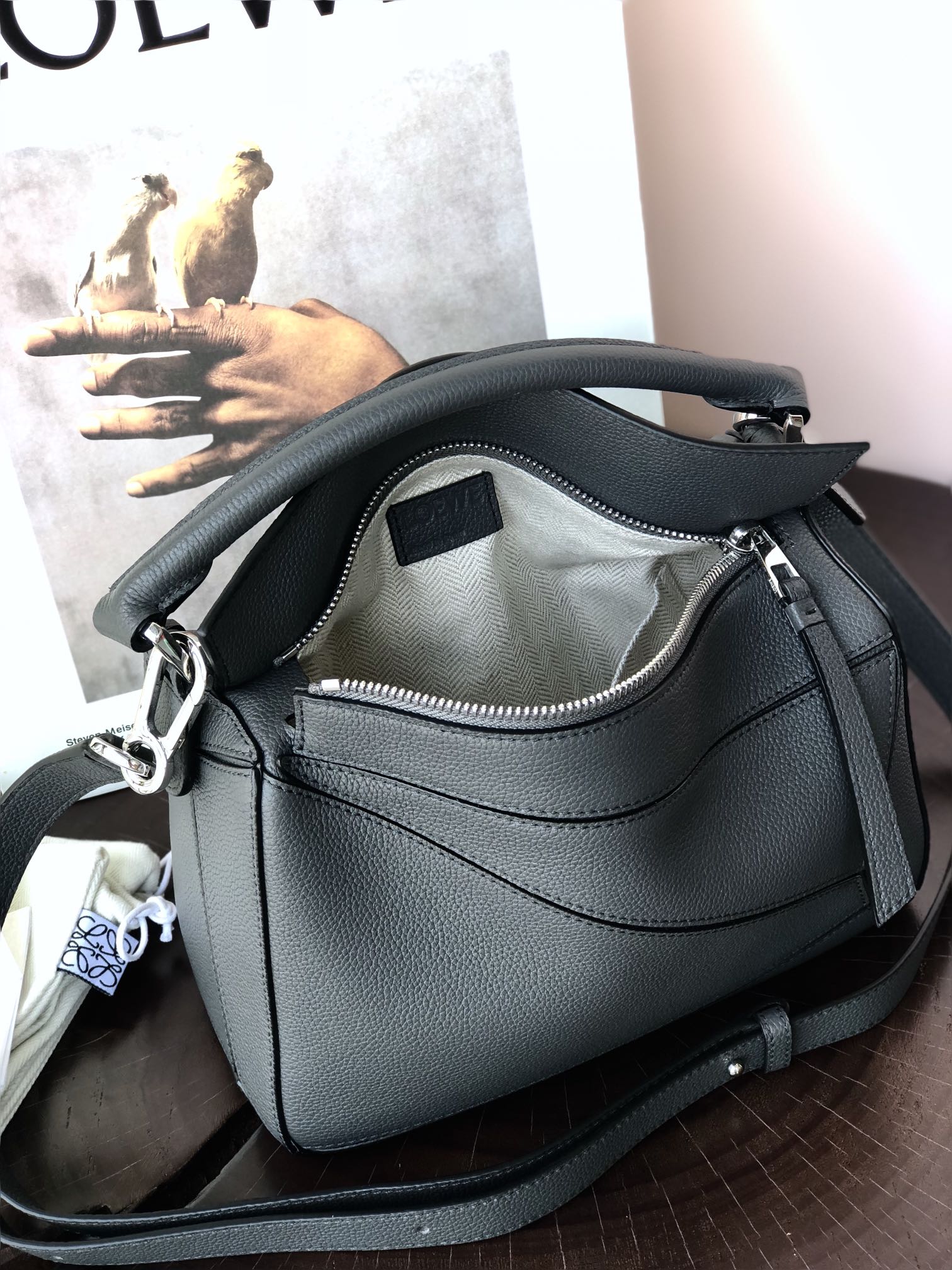 SMALL PUZZLE 24 BAG IN CLASSIC BLACK CALFSKIN mysite