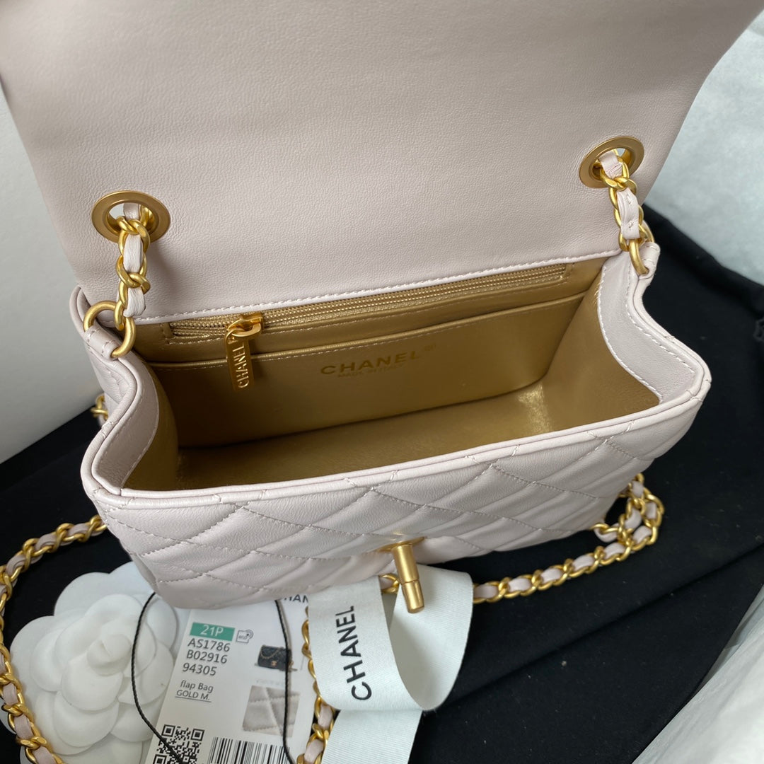 Classic Mini Flap Bag 17cm Pastel Pink Lambskin Gold Hardware