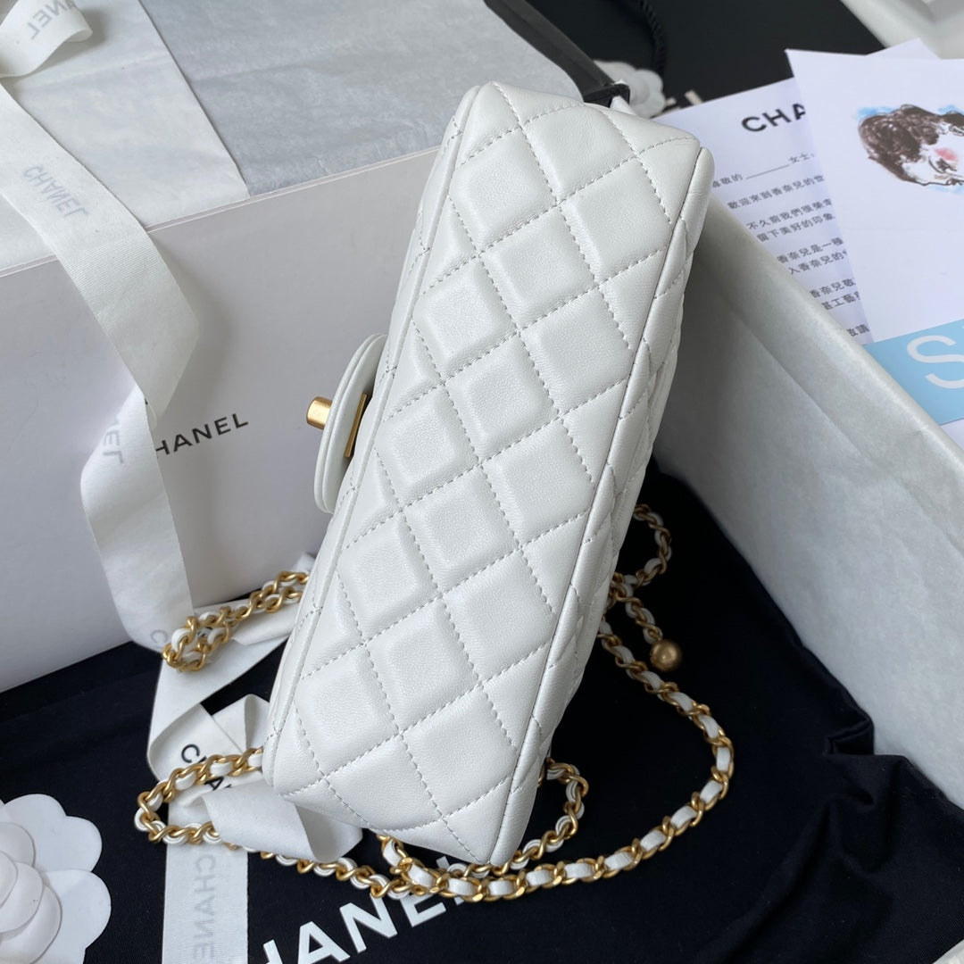 Classic Mini Flap Bag 20cm White Lambskin Gold Hardware mysite