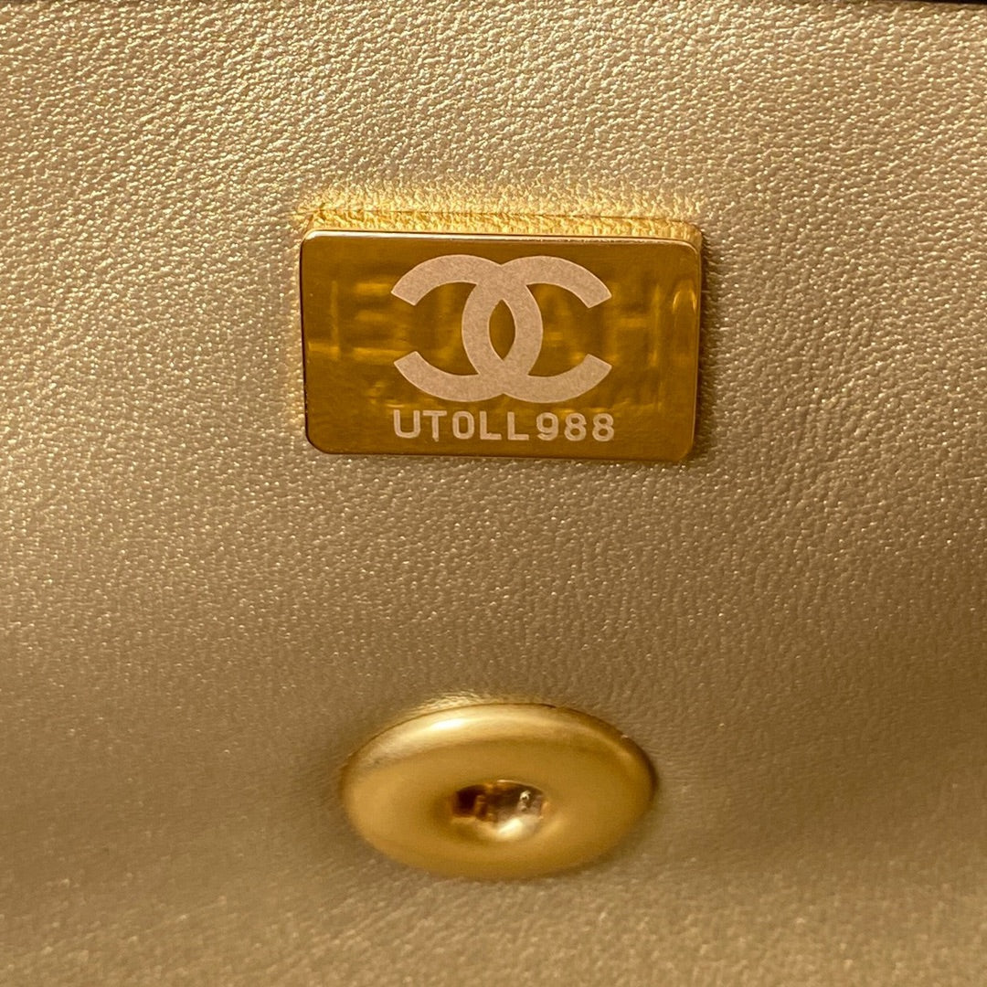 Classic Mini Flap Bag 20cm black lambskin gold hardware mysite