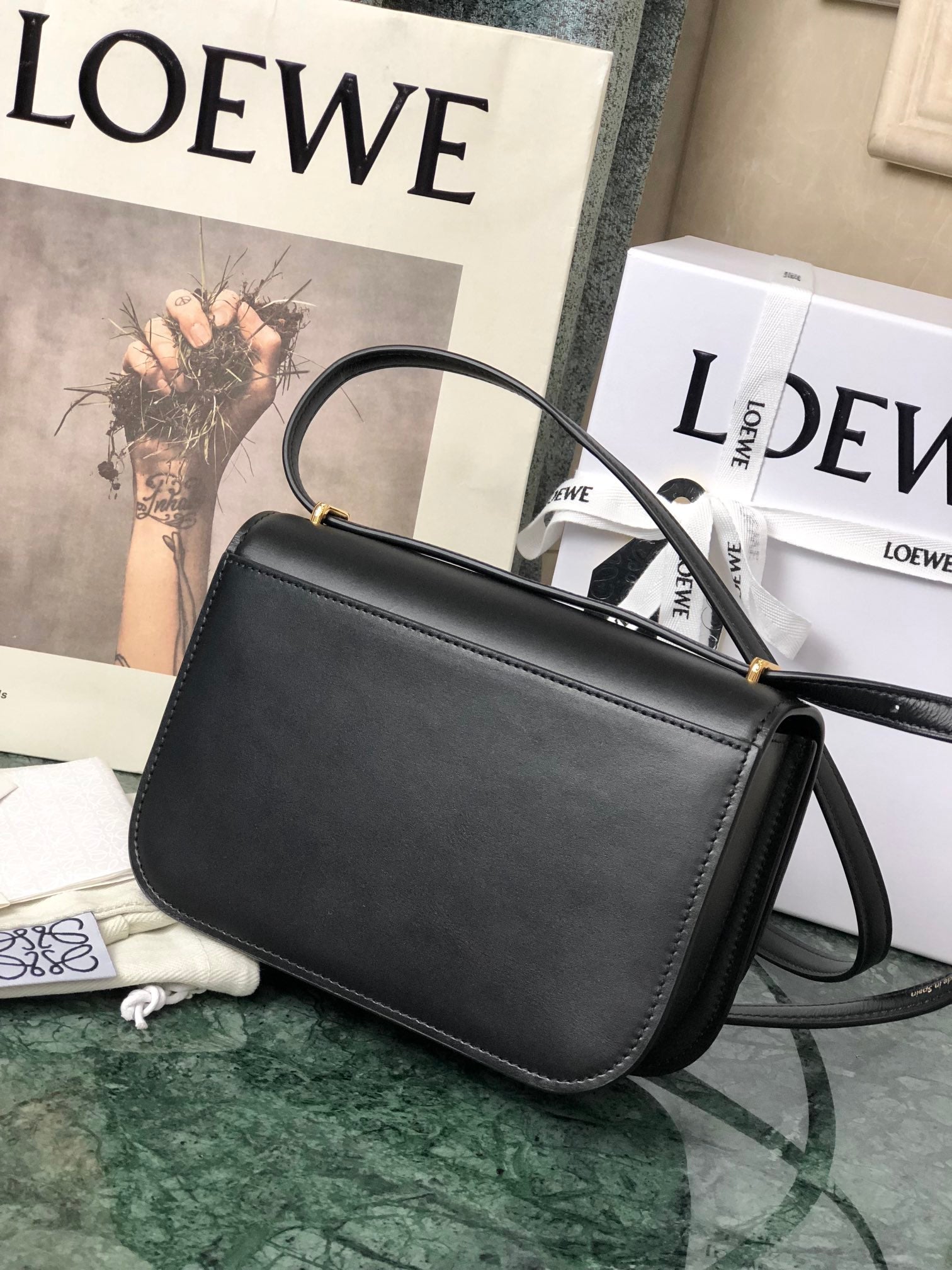 LOE GOYA BAG 18 IN BLACK SILK CALFSKIN mysite