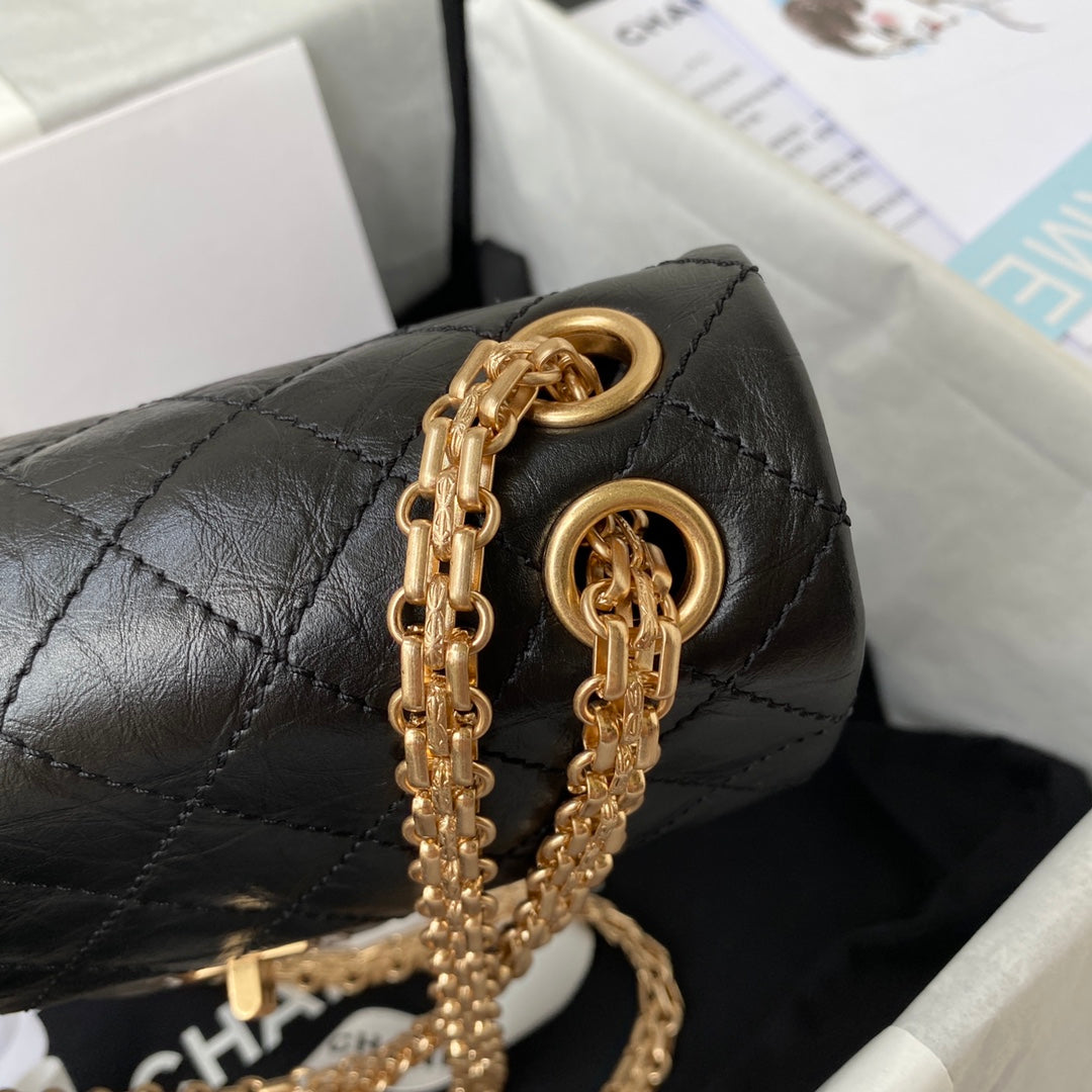 FLAP BAG 20 IN BLACK CALFSKIN GOLD CHAIN mysite