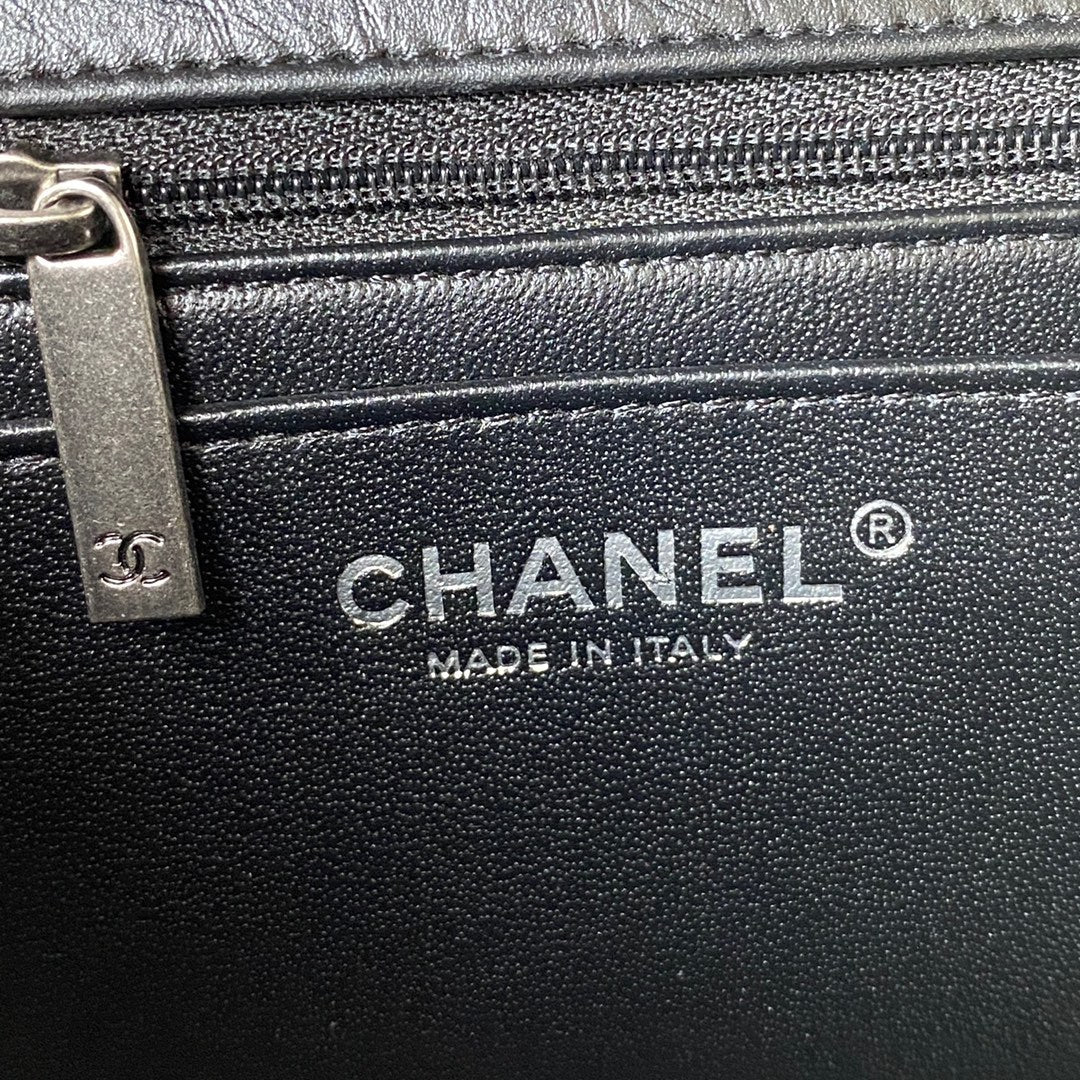 FLAP BAG 20 IN BLACK CALFSKIN SILVER CHAIN mysite