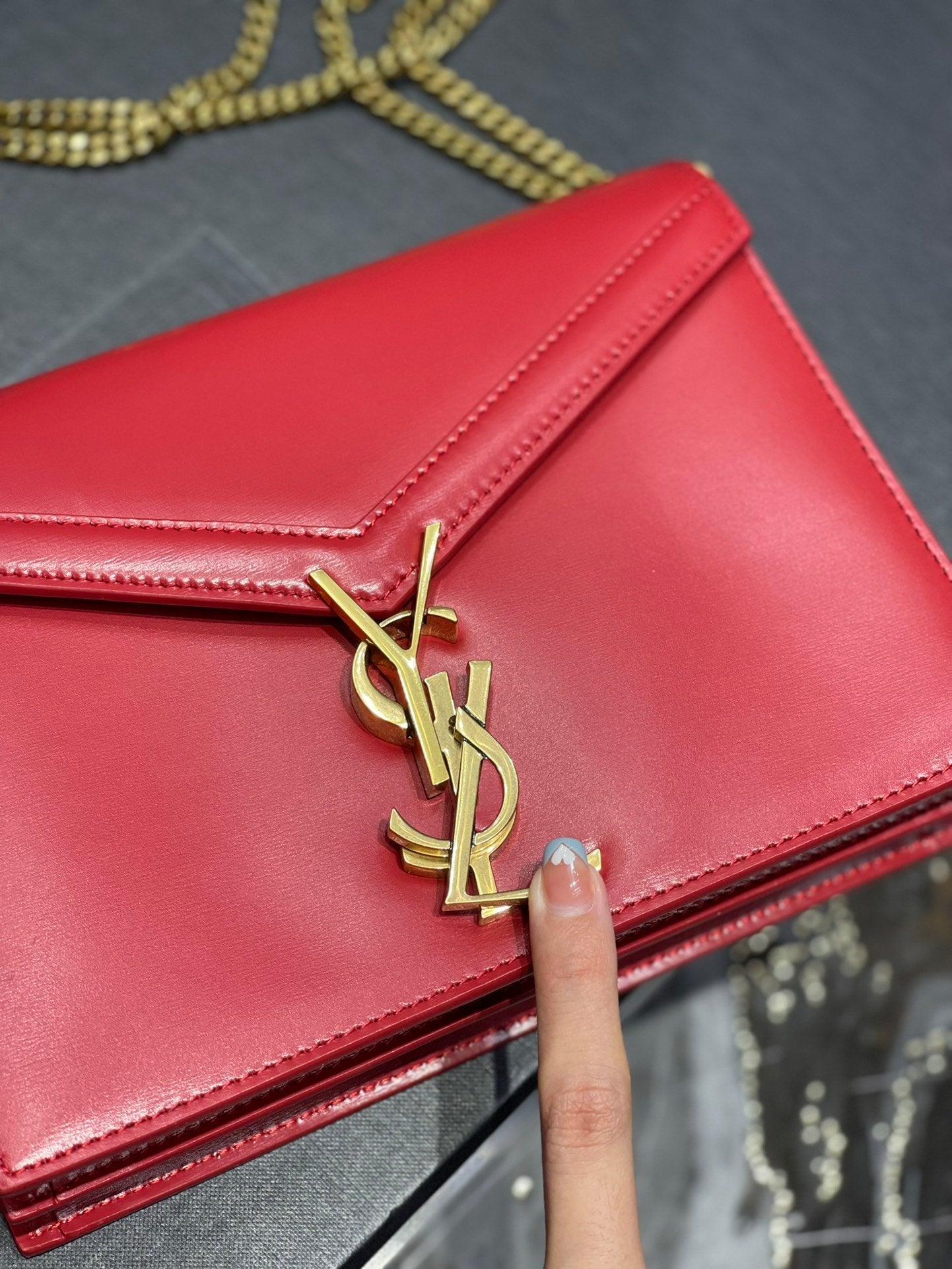 CASSANDRA 22 CHAIN BAG RED CALFSKIN mysite