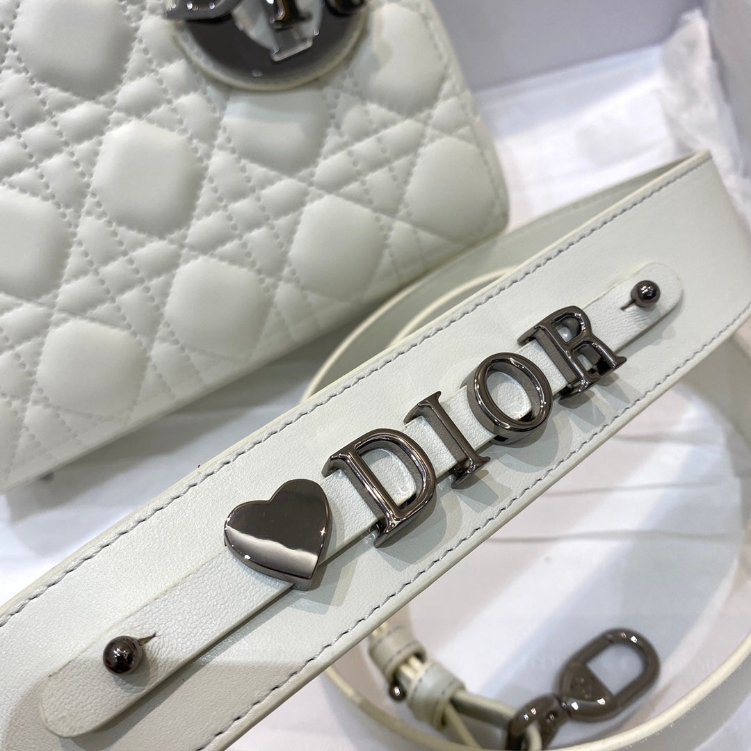 small lady 20 white lambskin shw mysite