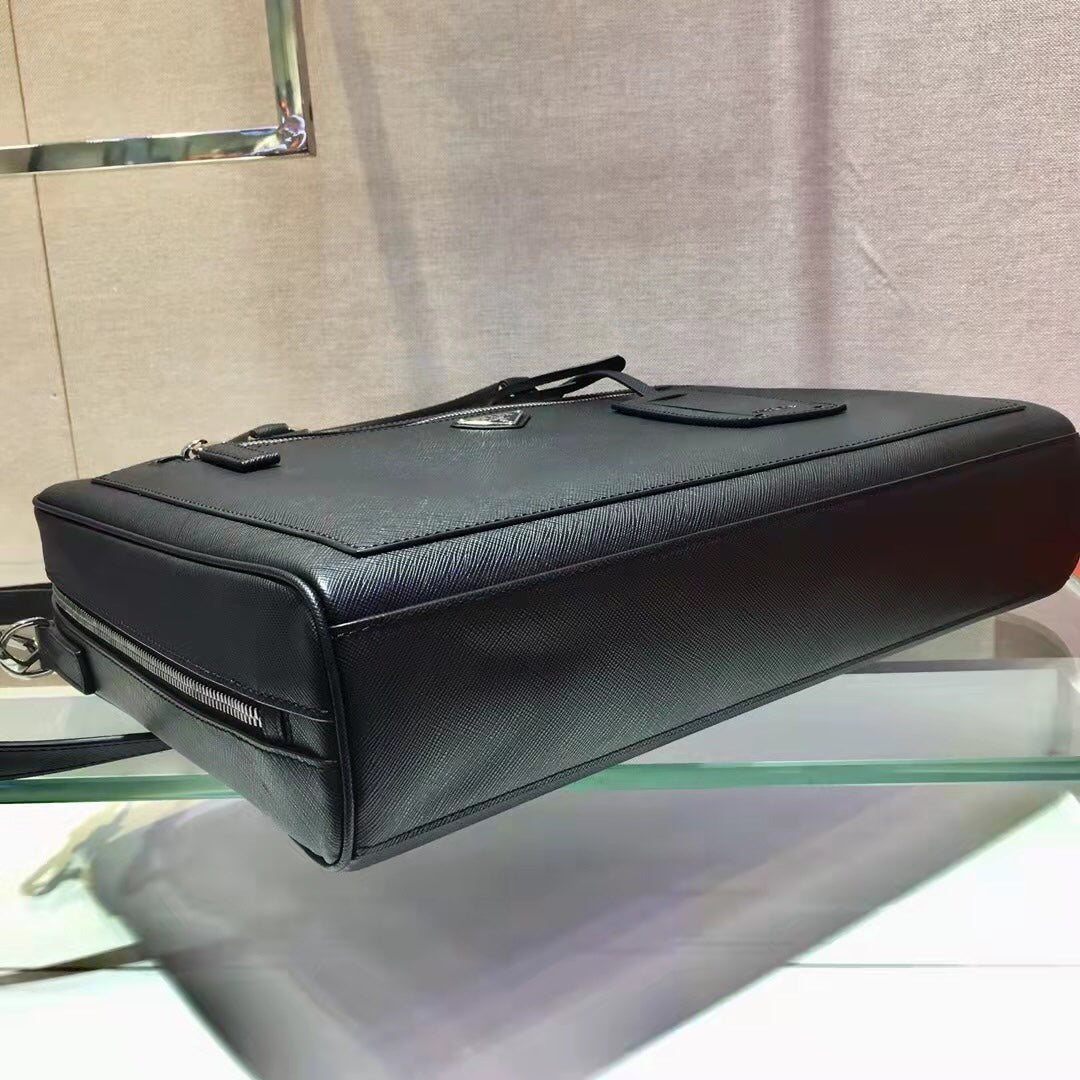 PRA 38 BRIEFCASE IN BLACK SAFFIANO LEATHER mysite