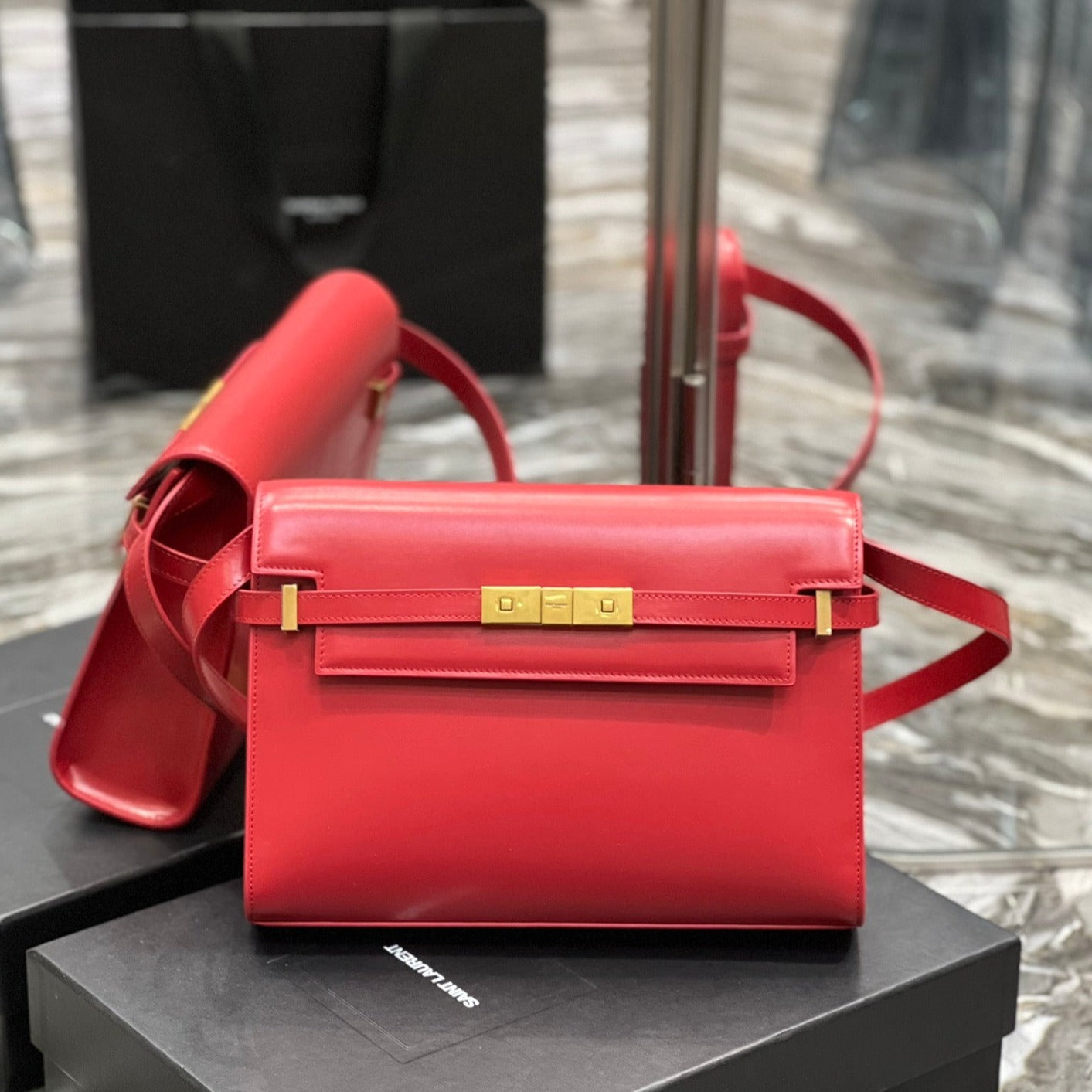 MAHATTAN IN BOX 29 RED CALFSKIN GOLD HARDWARE mysite