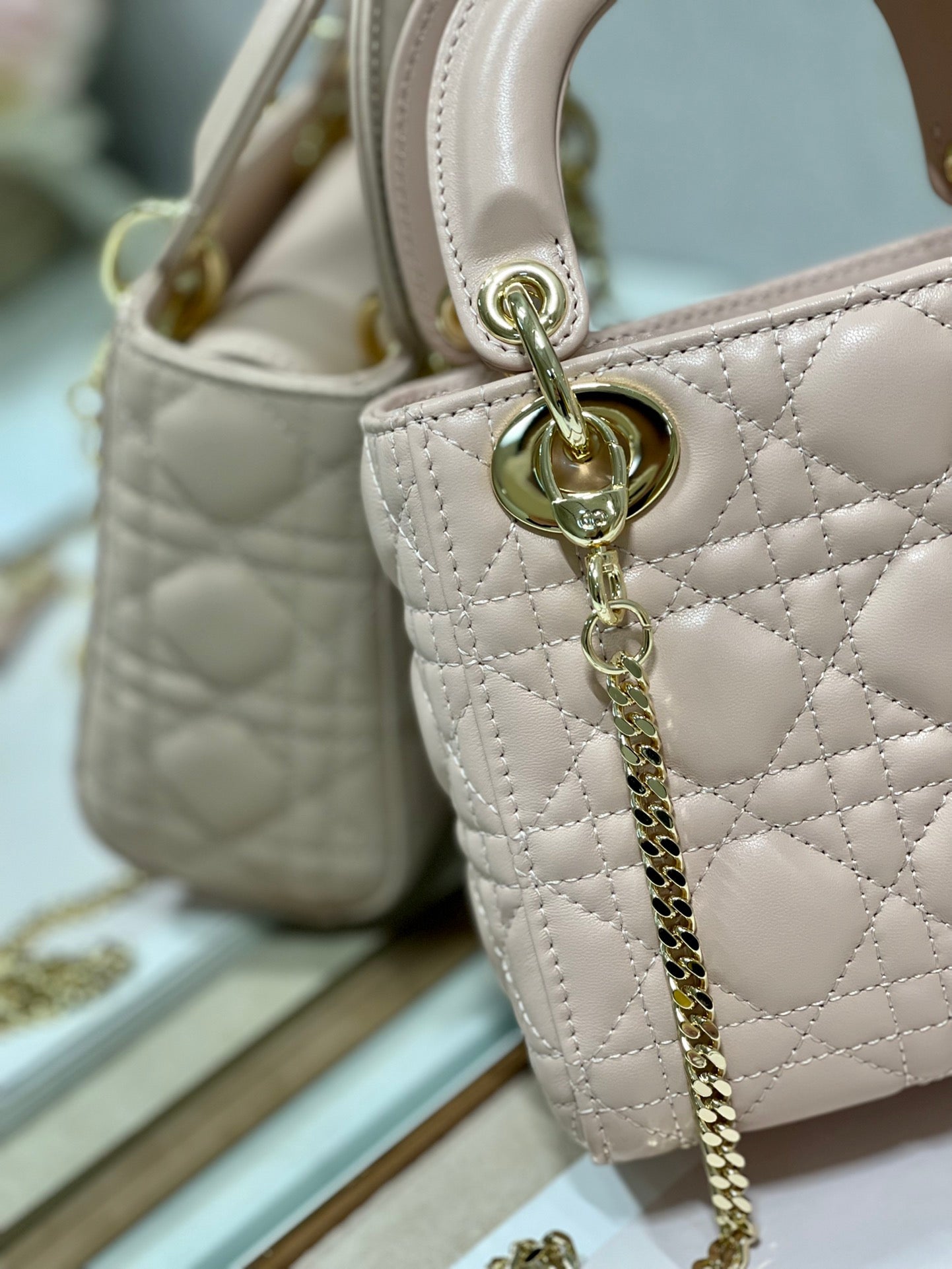 mini lady 17 power beige lambskin mysite