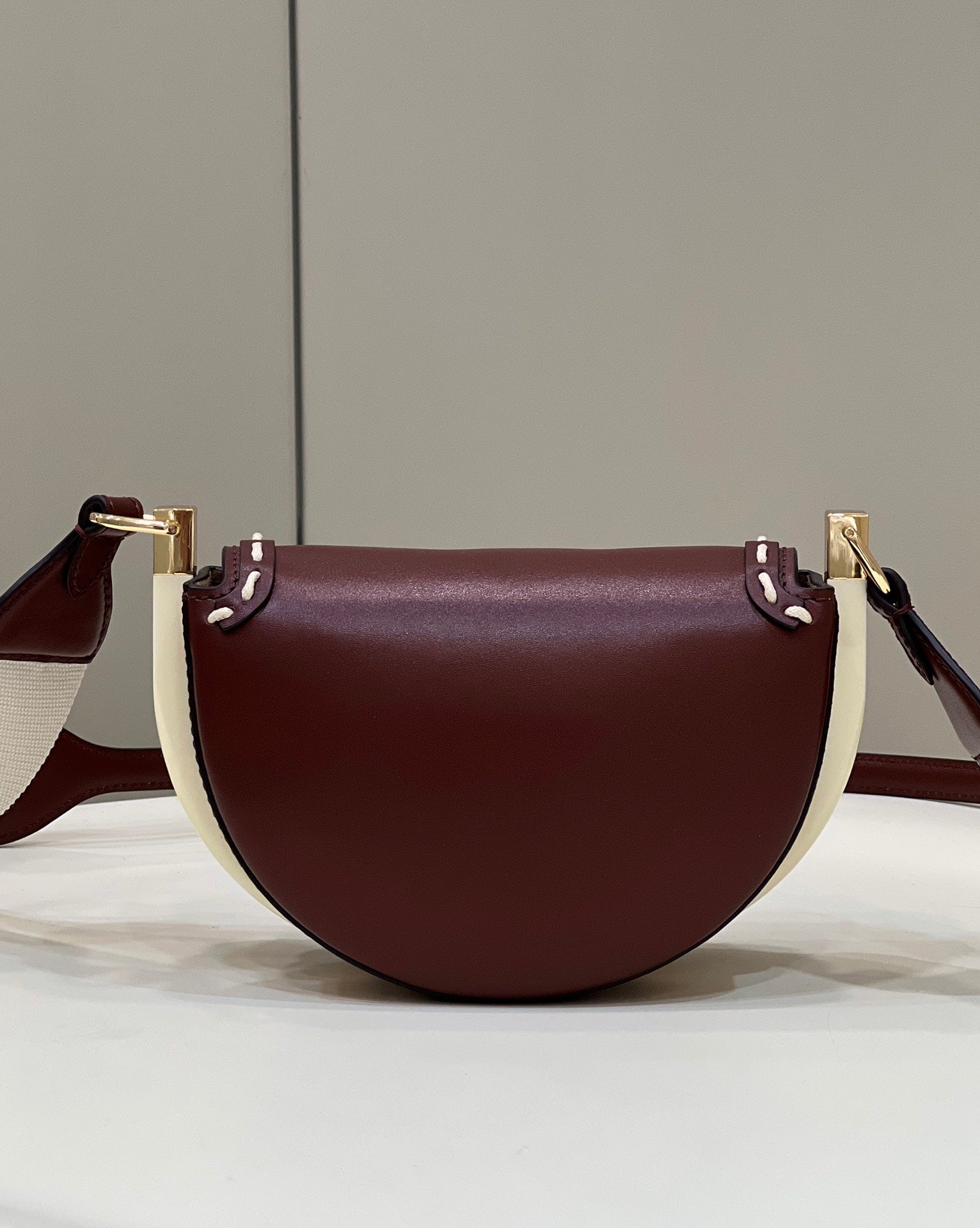 MOONLIGHT 19 IN WINE RED SMOOTH CALFSKIN GOLD HARDWARE mysite