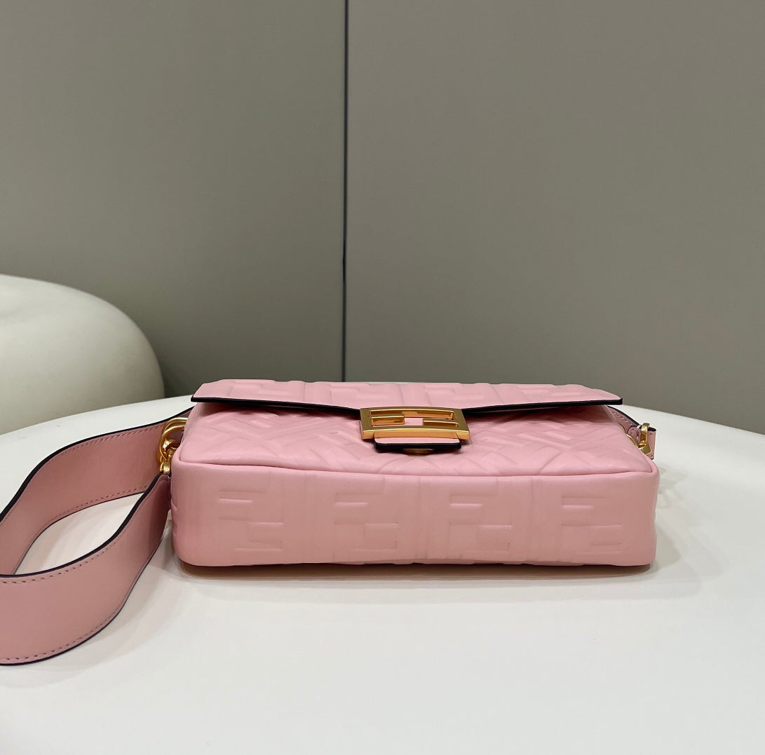 Baguette 27cm Pink Lambskin Gold Hardware mysite